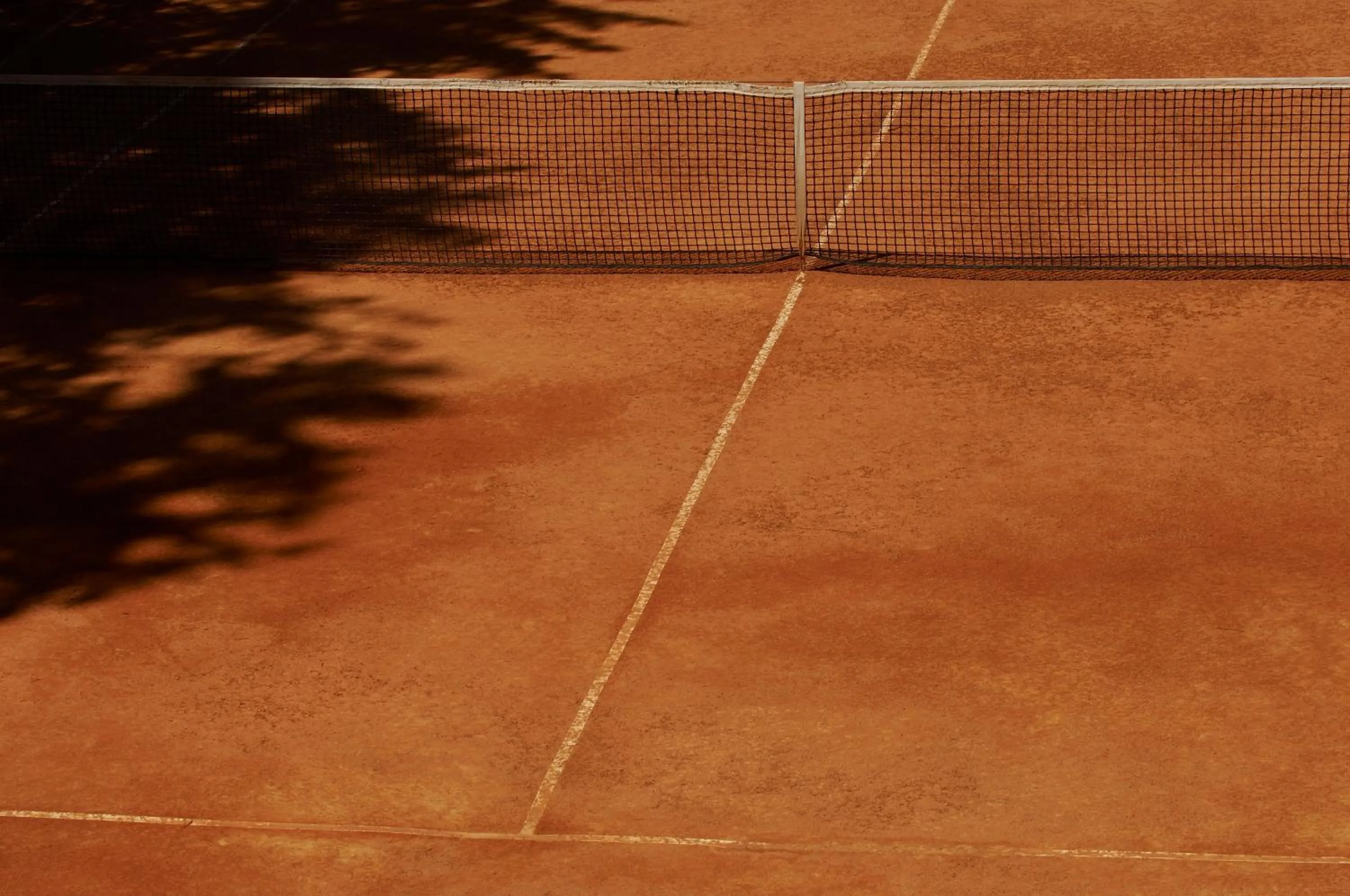 Tennis court in Hotel Miramonti Family & SPA