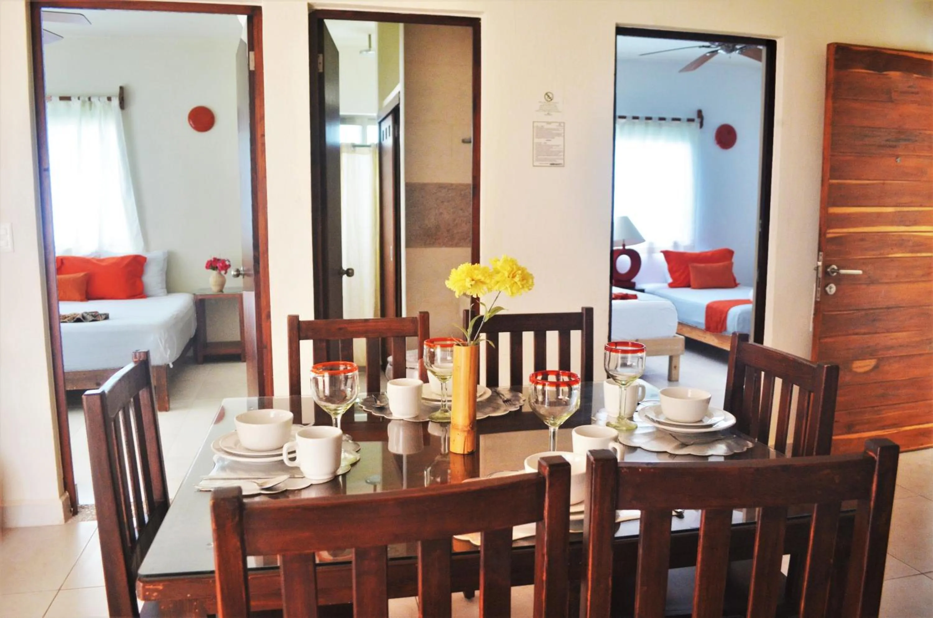 Dining area in Arrecifes Suites