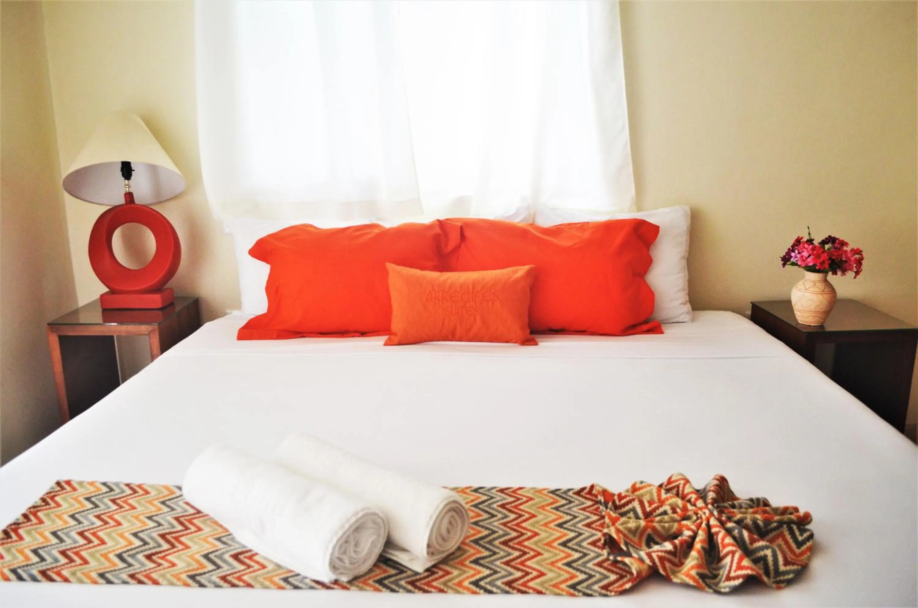 Bed in Arrecifes Suites