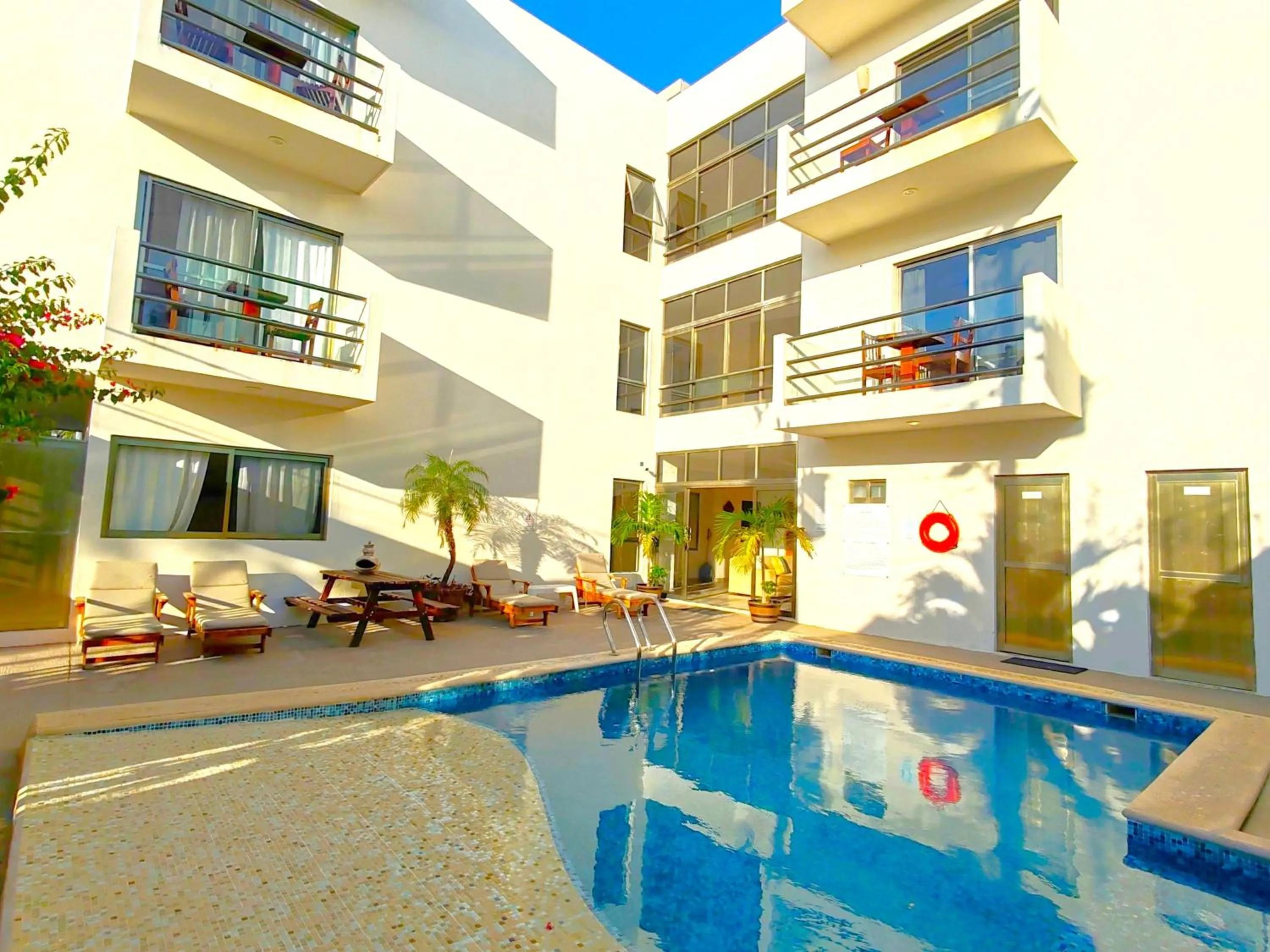 Swimming pool in Arrecifes Suites
