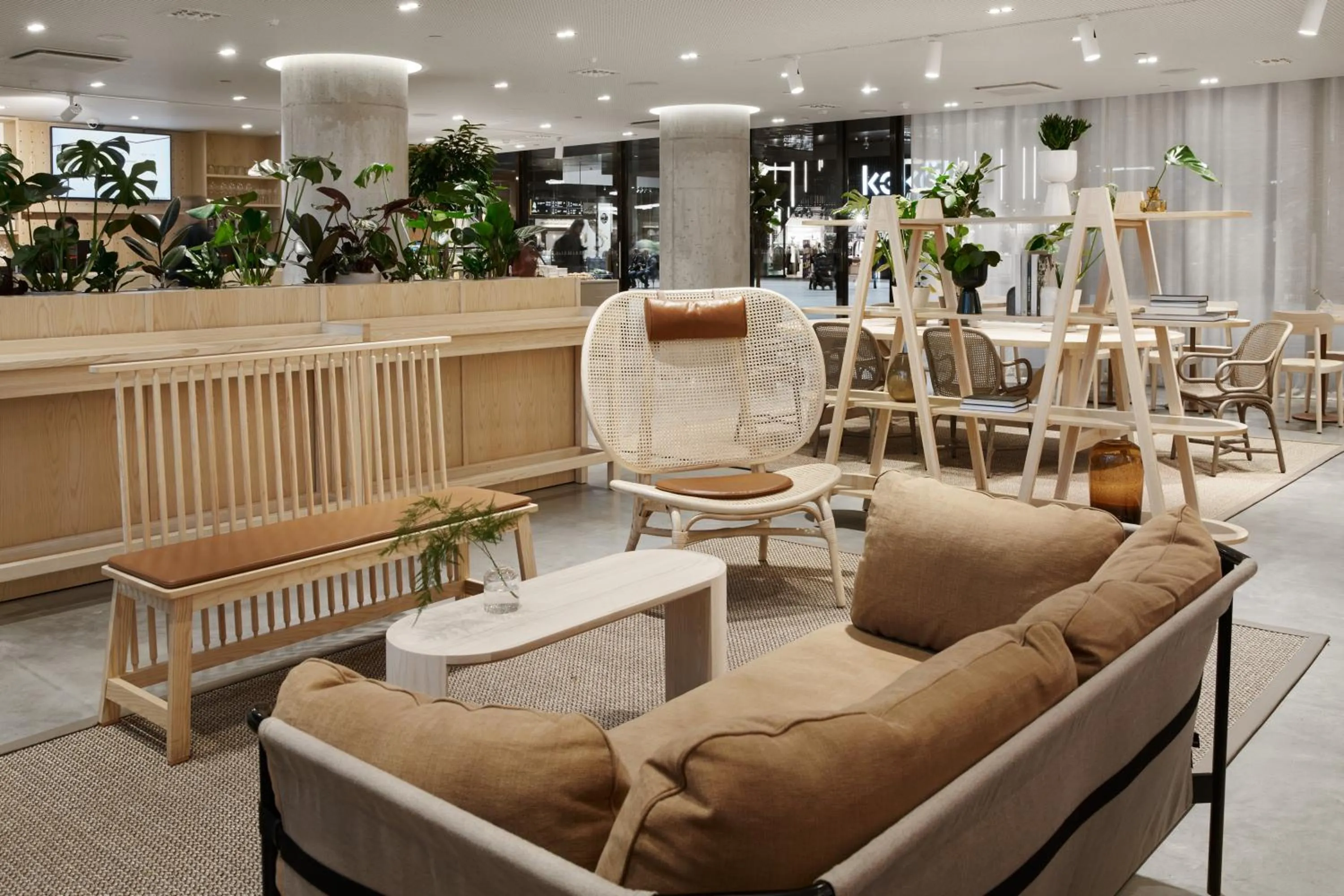 Food and drinks in Original Sokos Hotel Tripla Helsinki