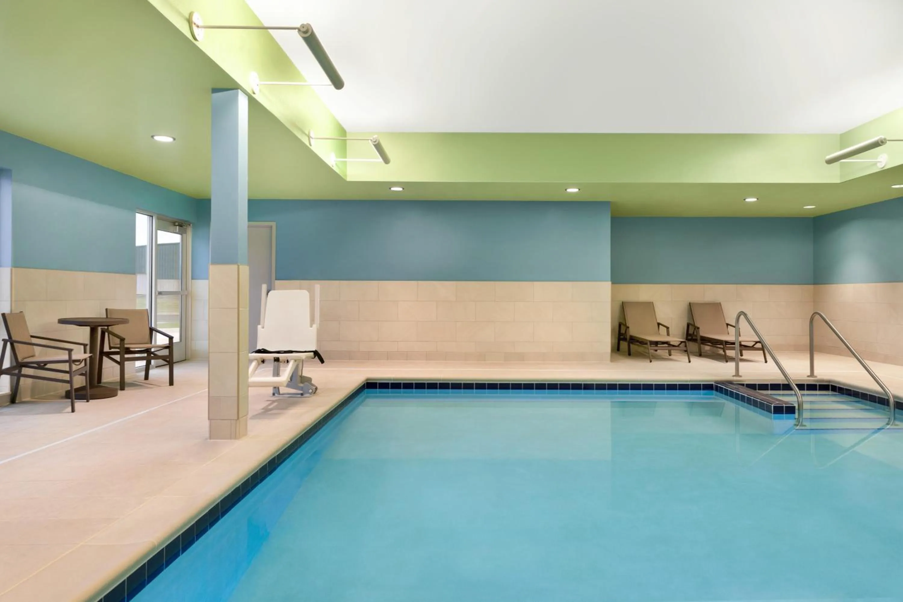 Swimming pool in Holiday Inn Express & Suites - Beaver Dam by IHG