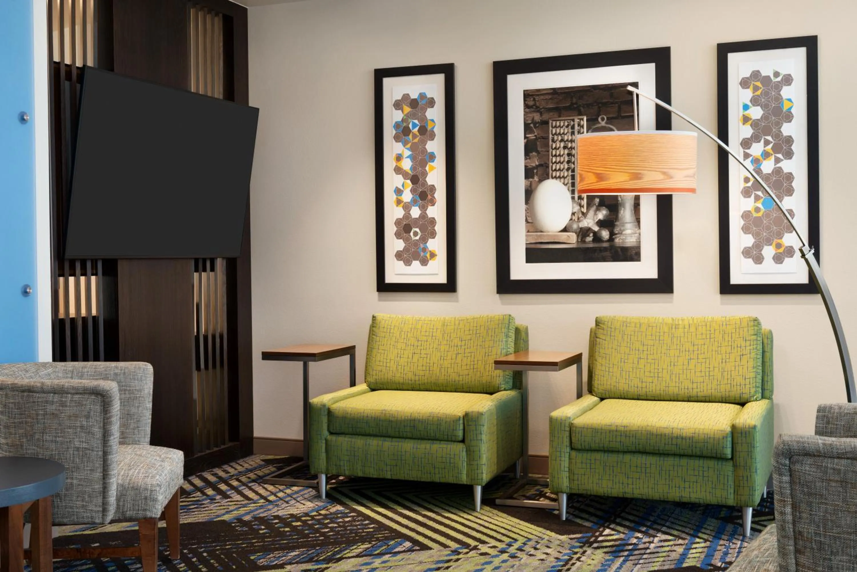 Property building in Holiday Inn Express & Suites - Beaver Dam by IHG