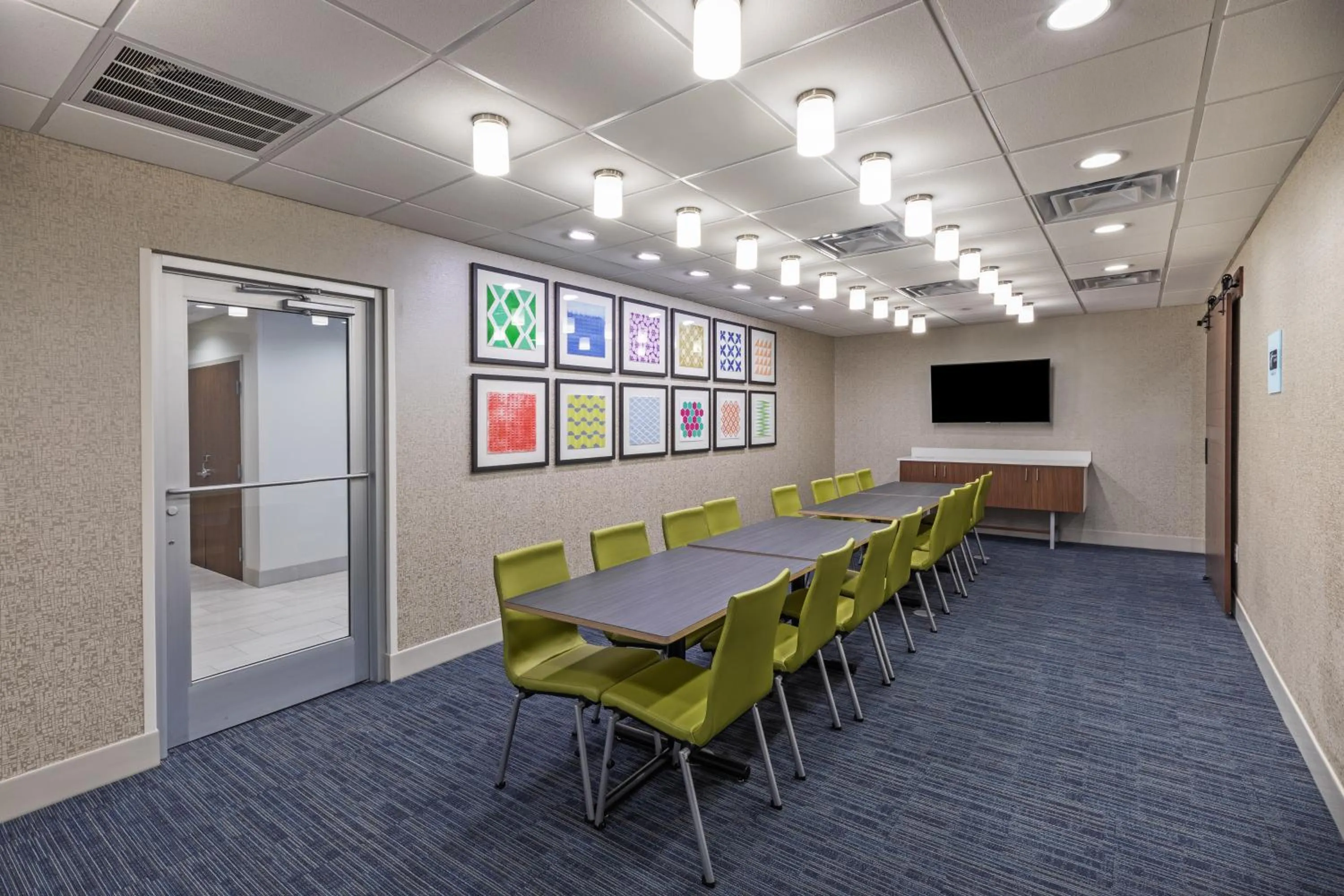 Property building in Holiday Inn Express & Suites Purcell by IHG