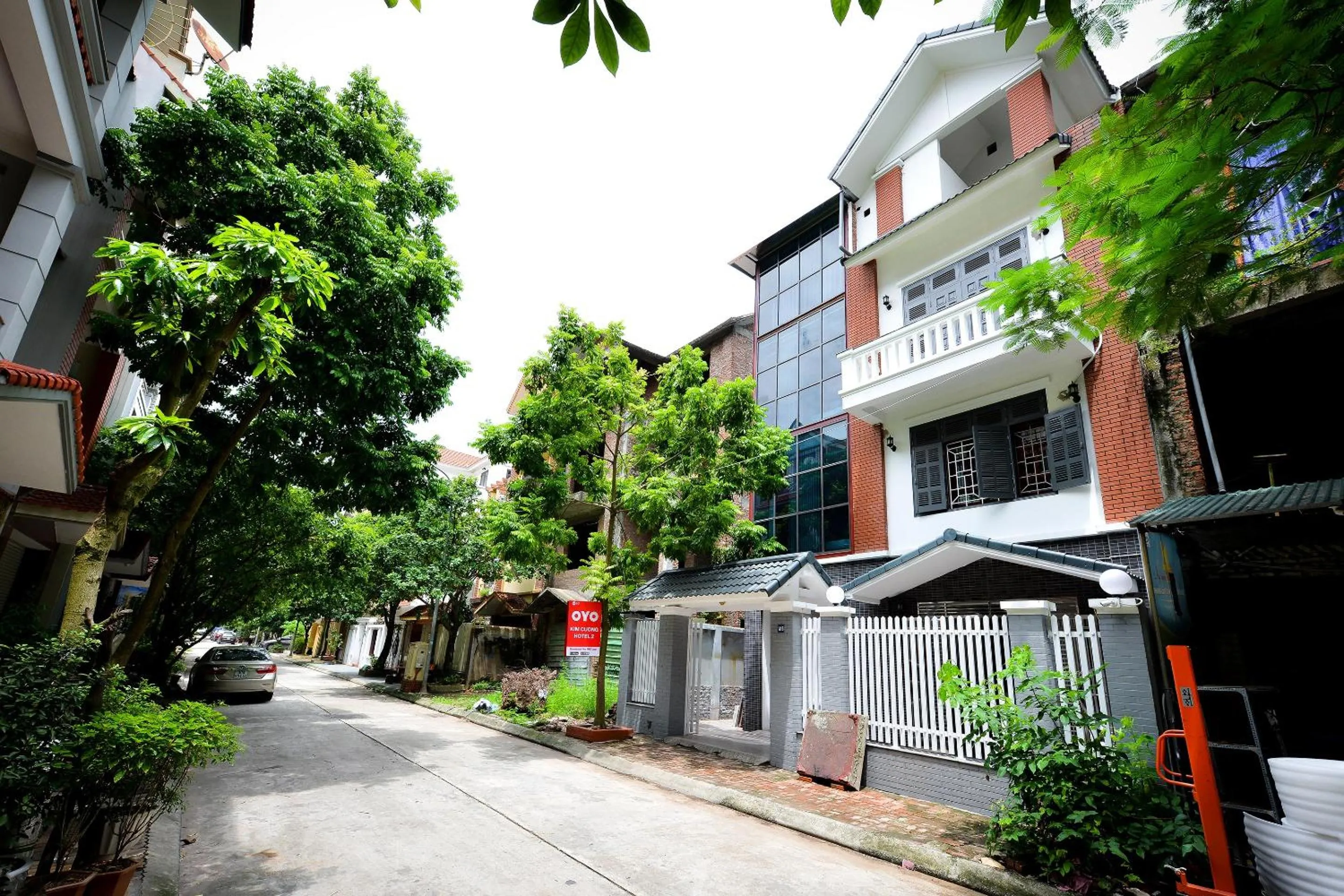 Facade/entrance in OYO 317 Kim Cuong Hotel 2