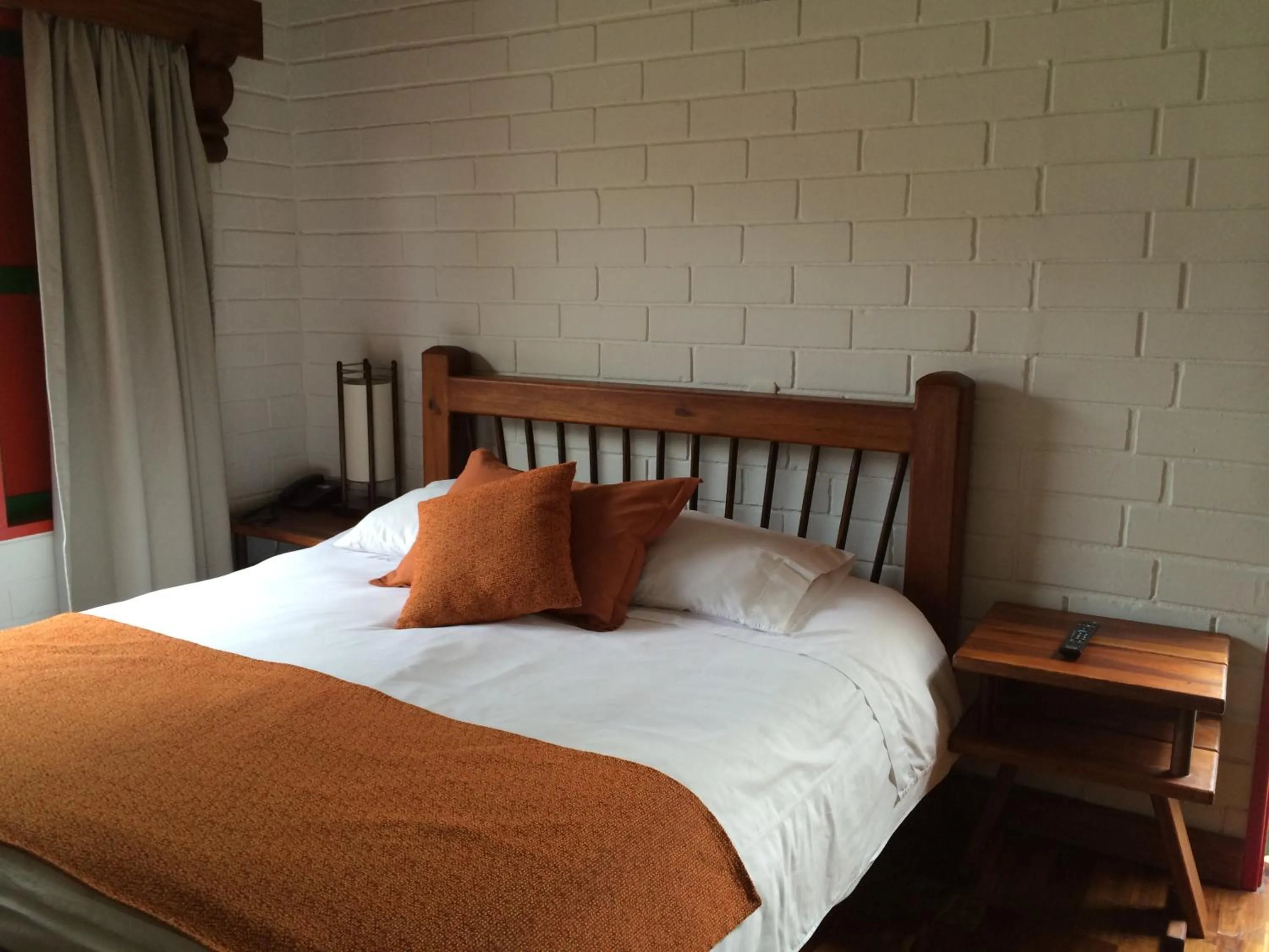 Photo of the whole room, Bed in Termales El Otoño