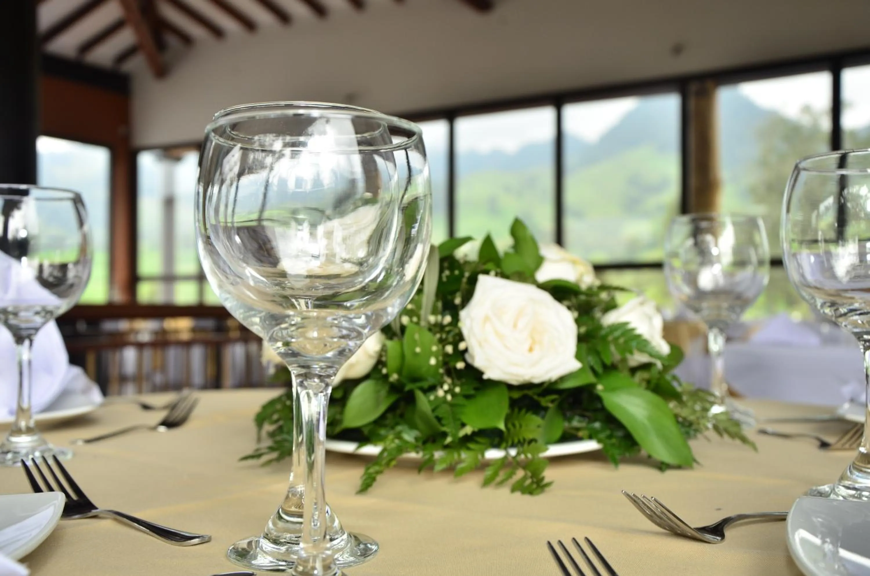 Restaurant/places to eat in Termales El Otoño