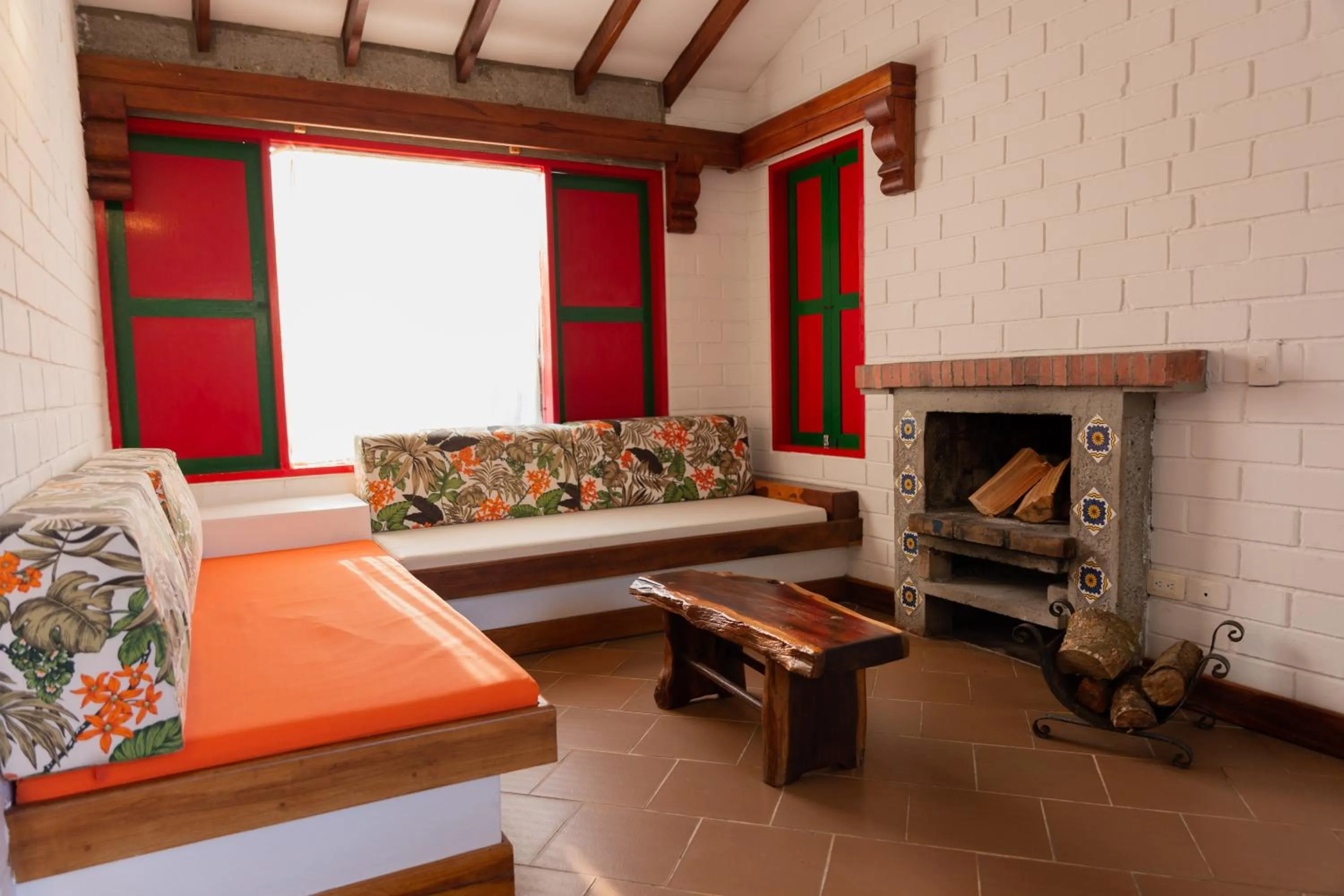 Seating area in Termales El Otoño