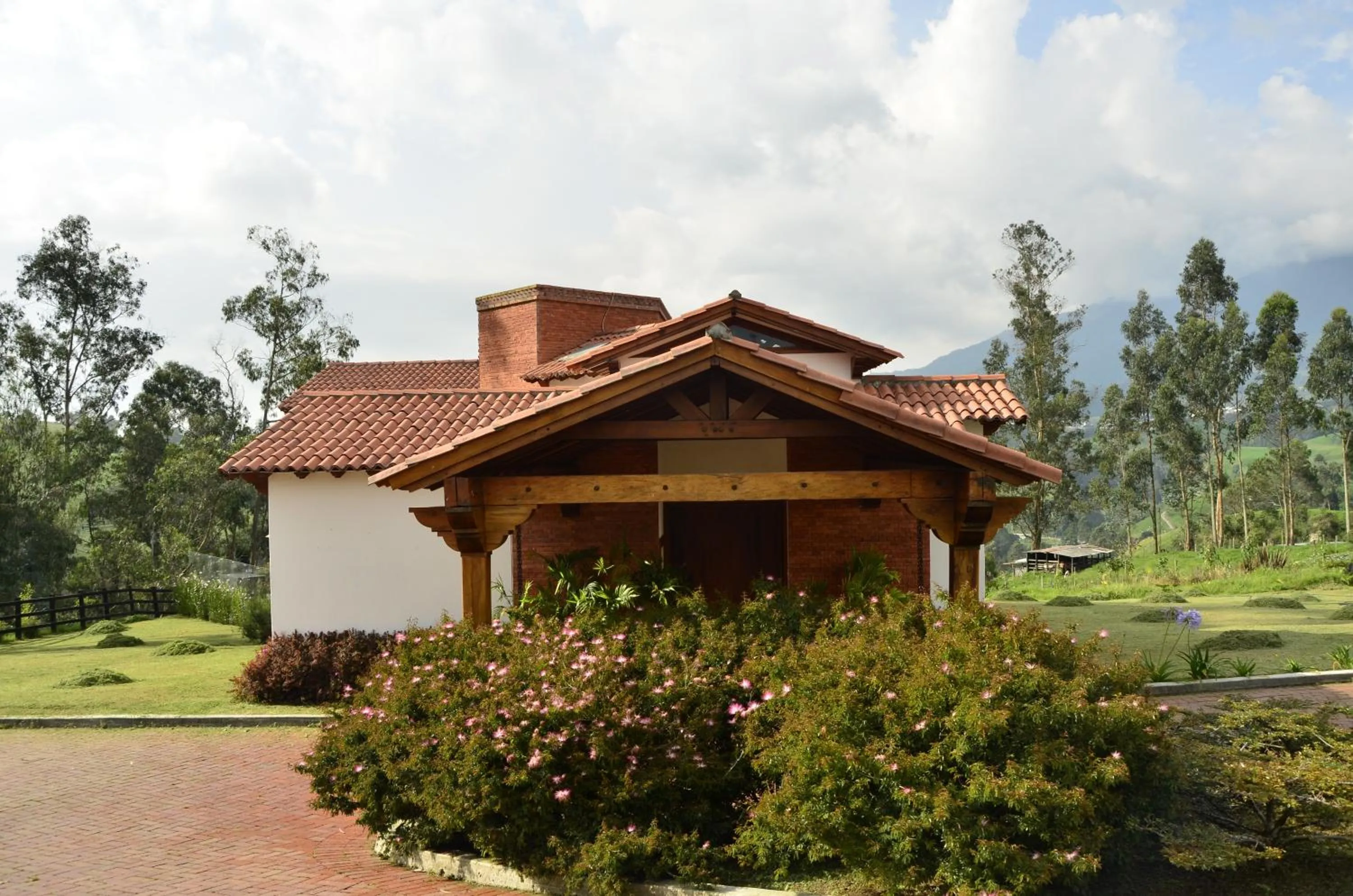 Facade/entrance in Termales El Otoño
