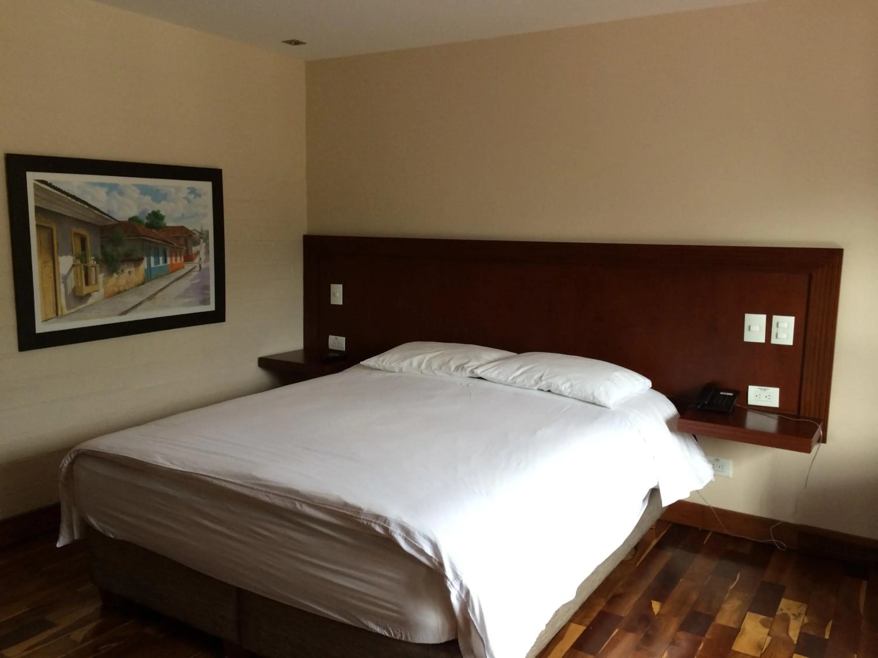 Photo of the whole room, Bed in Termales El Otoño