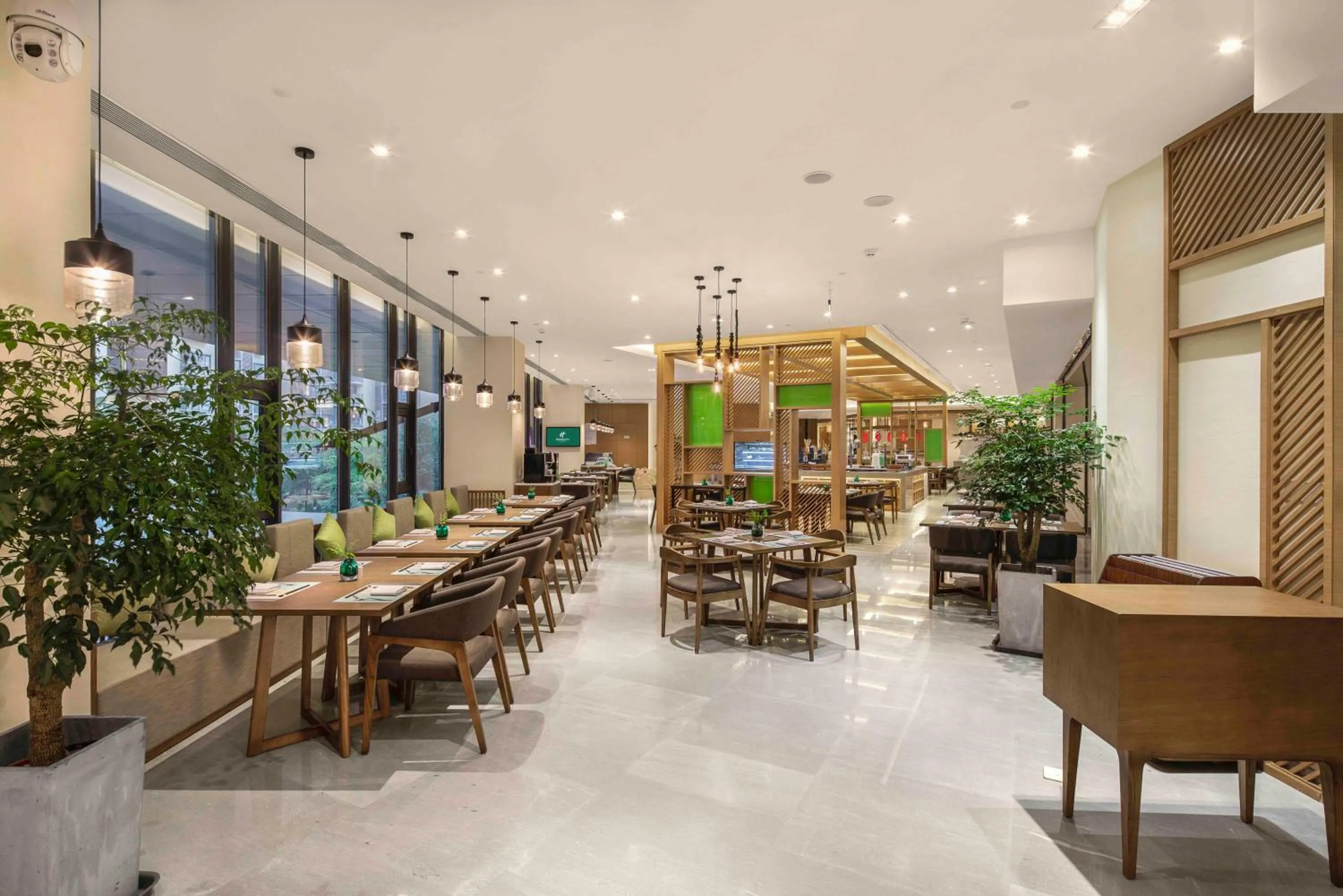 Restaurant/places to eat in Holiday Inn Chengdu Airport by IHG - Free Shuttle to Shuangliu International Airport