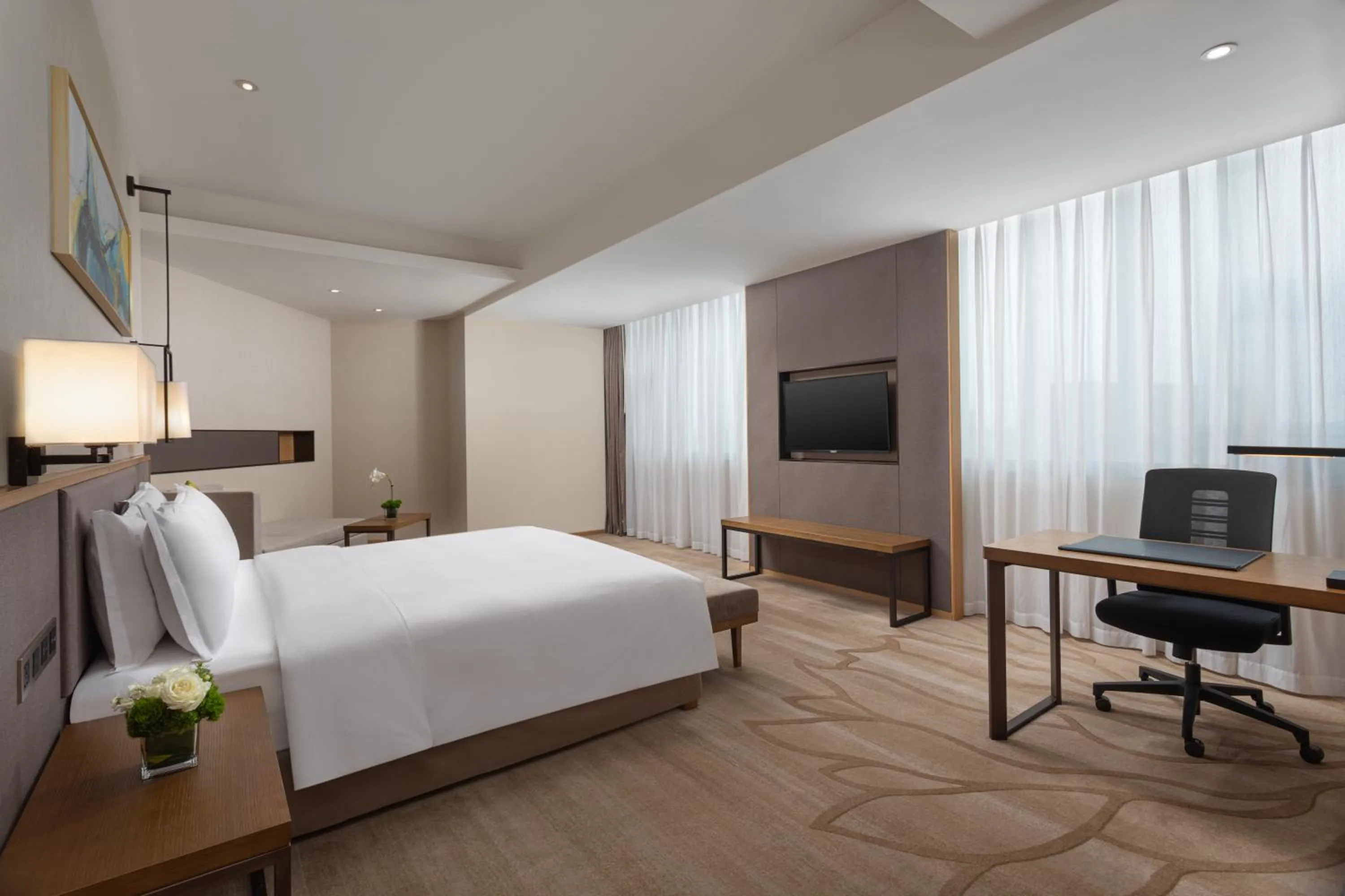 Bed in Holiday Inn Chengdu Airport by IHG - Free Shuttle to Shuangliu International Airport