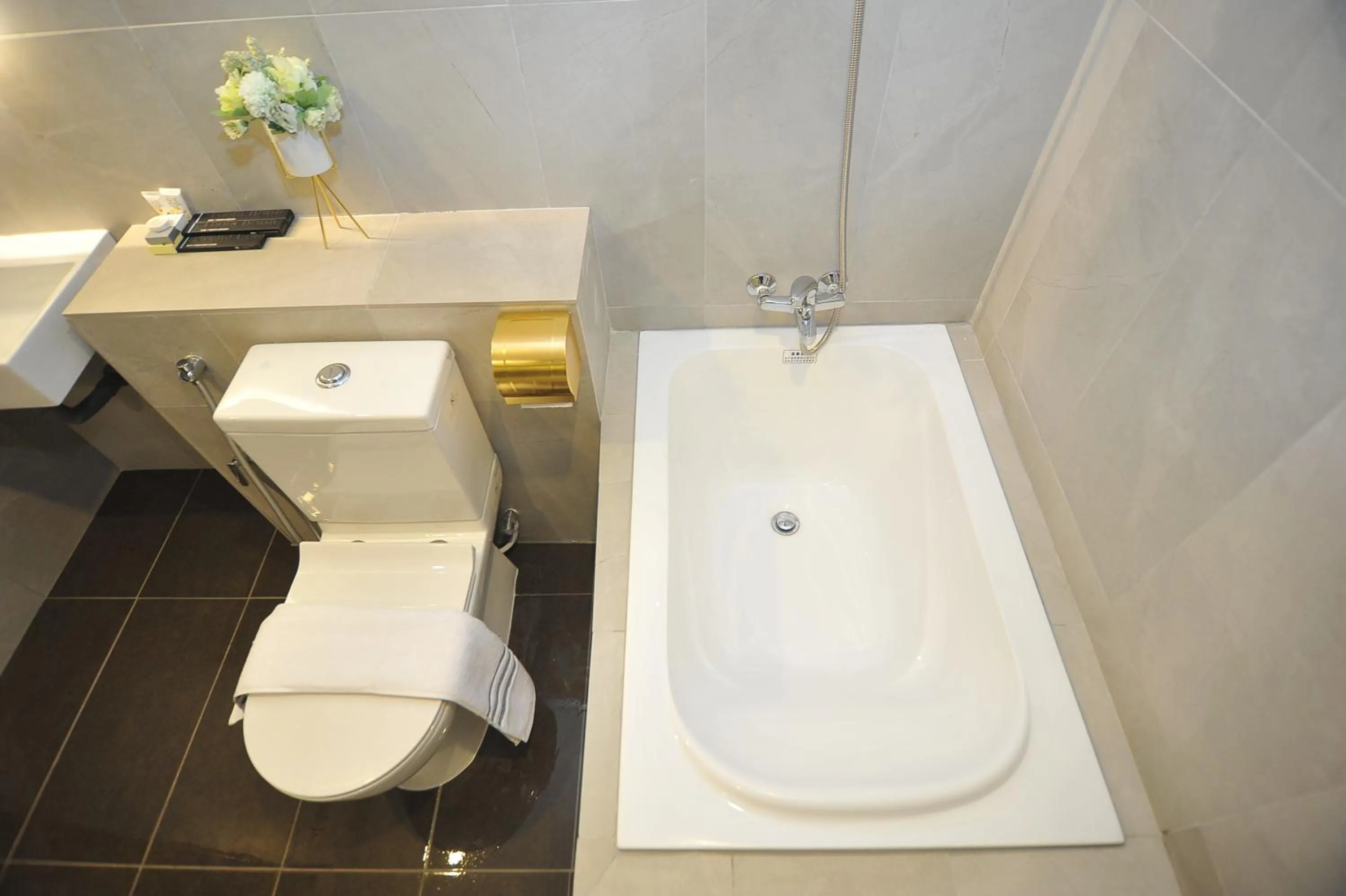 Bathroom in Skye Hotel Sunway