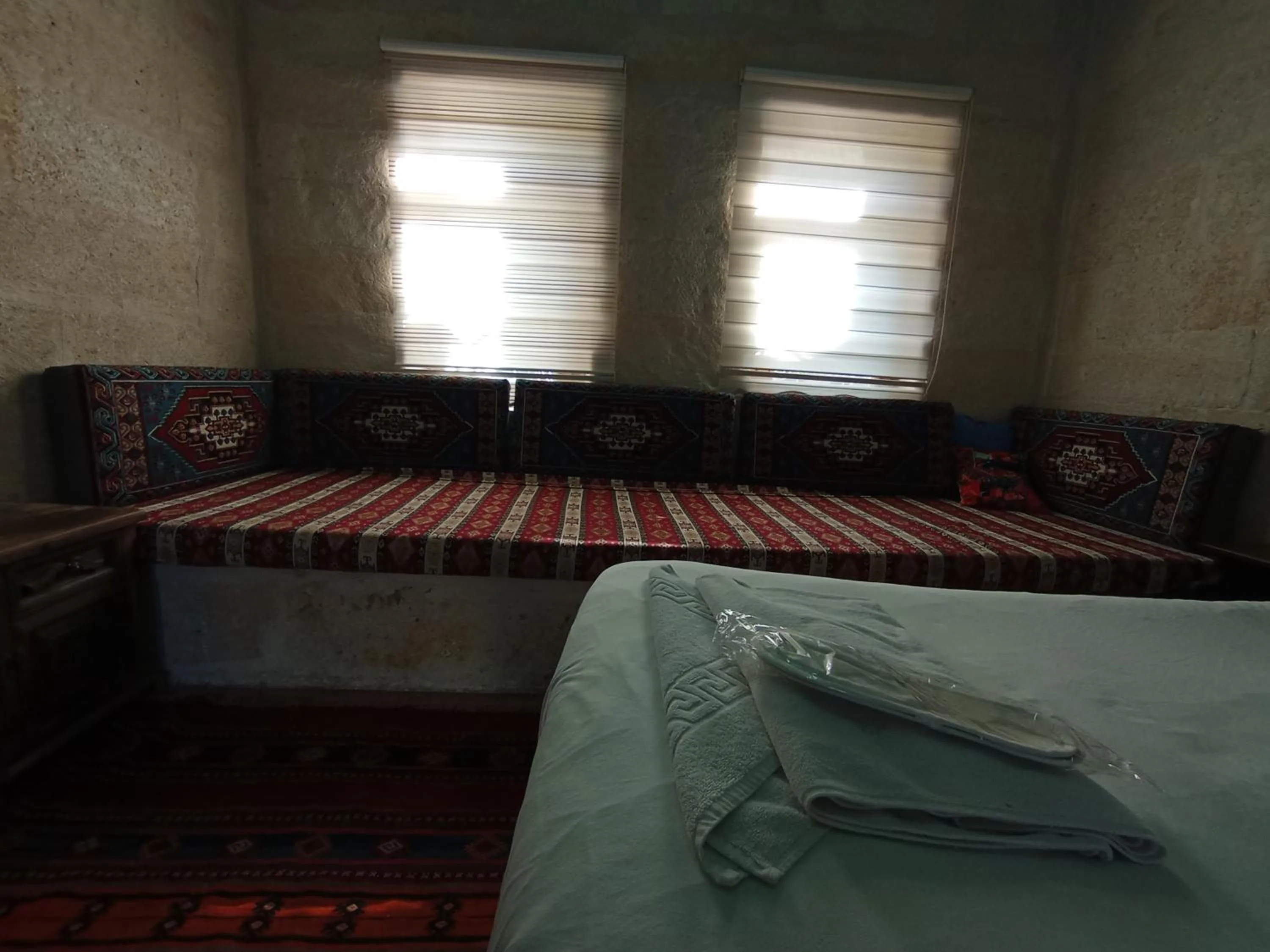 Bed in Sandık cave suites