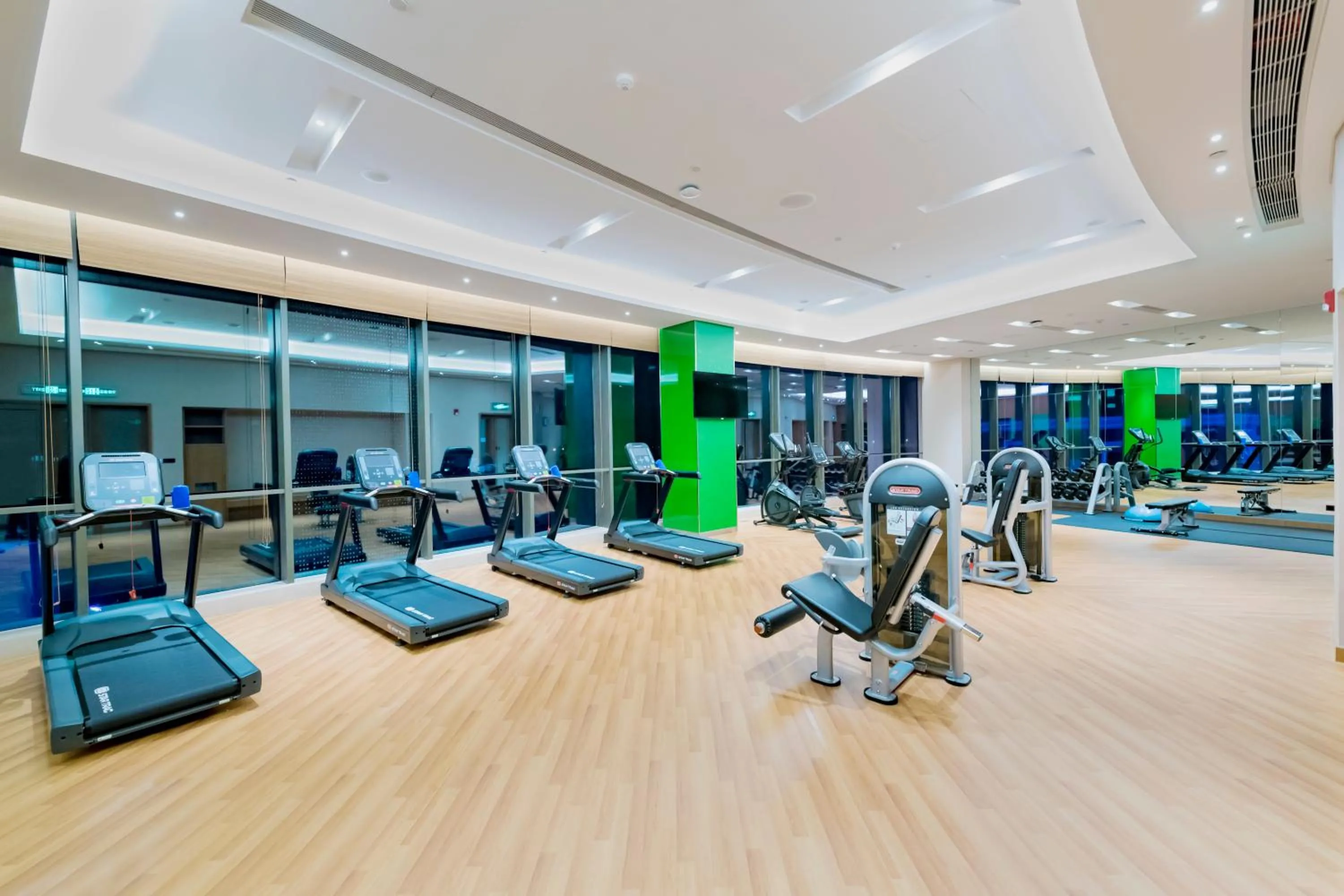 Fitness centre/facilities in Holiday Inn Changsha Dawangshan by IHG