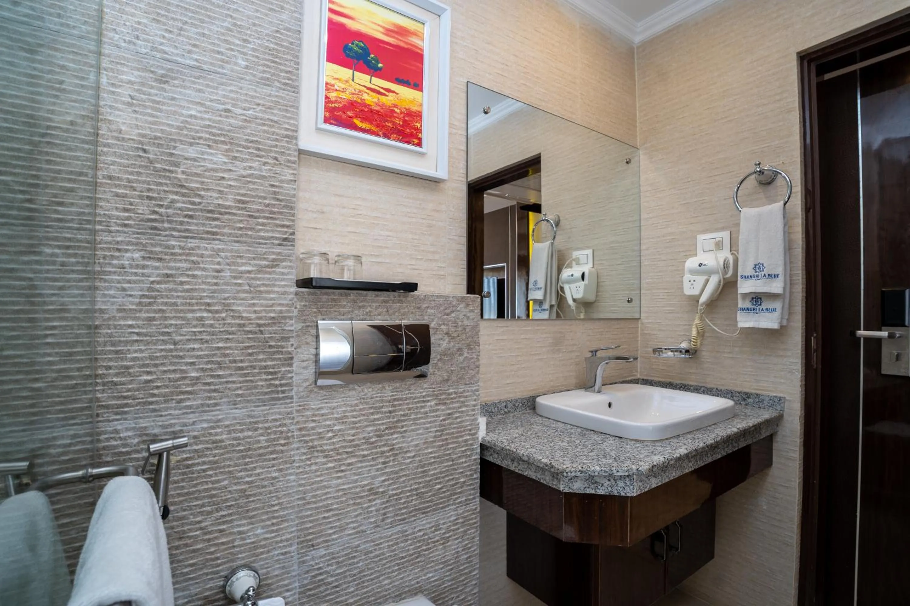 Bathroom in Shangrila Blu Hotel