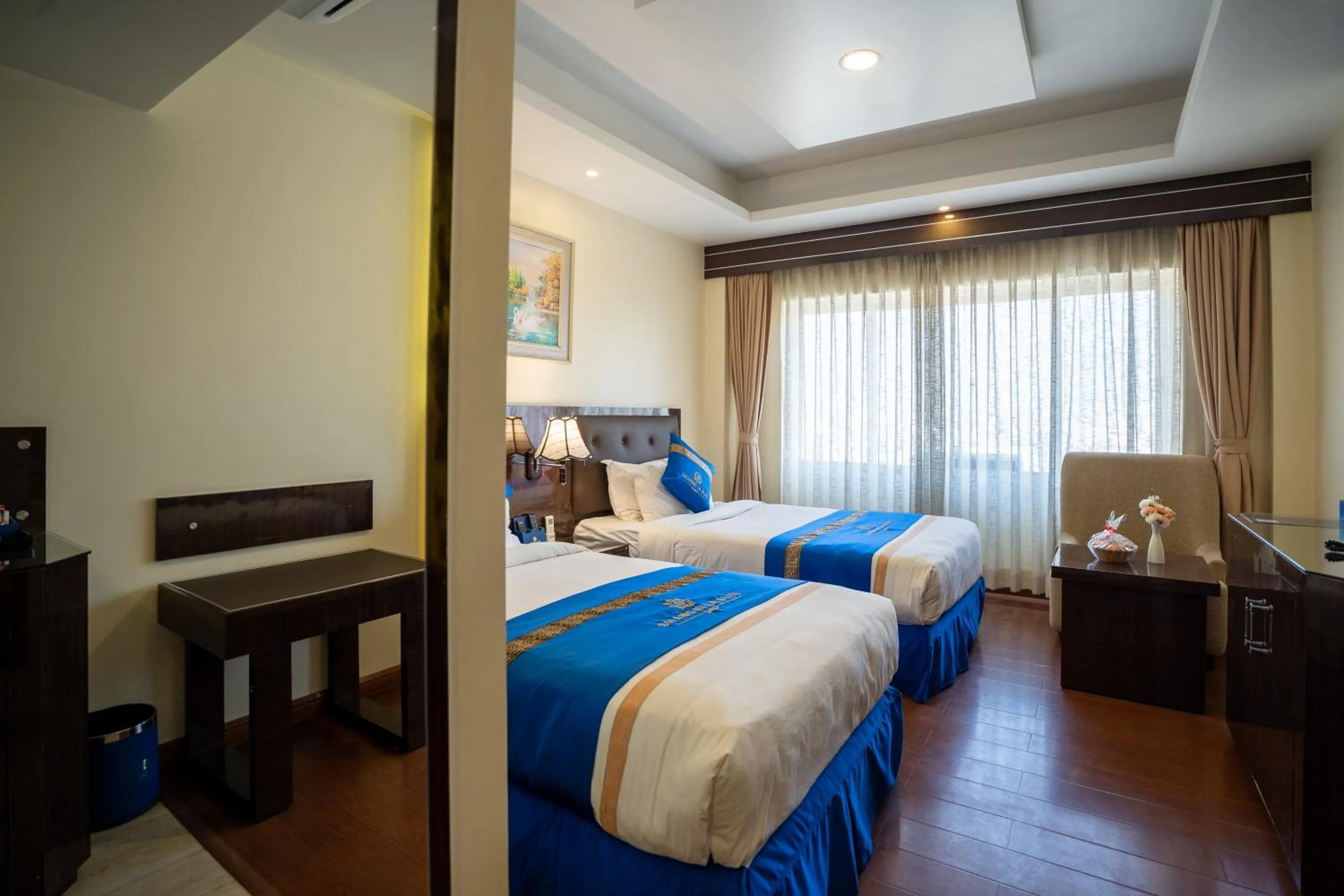 Photo of the whole room in Shangrila Blu Hotel