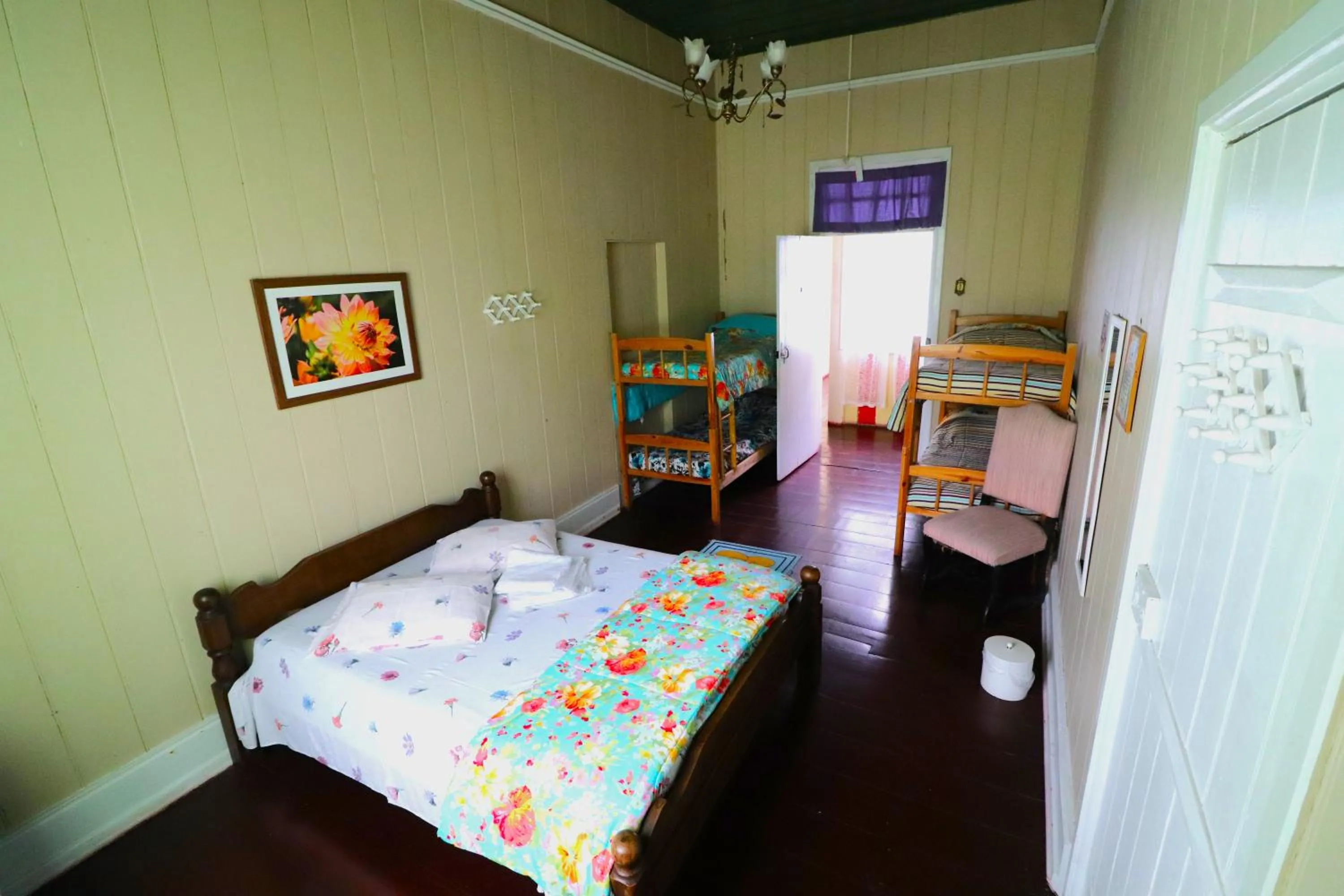 Bedroom, Bed in Pousada Shamballah Paranapiacaba