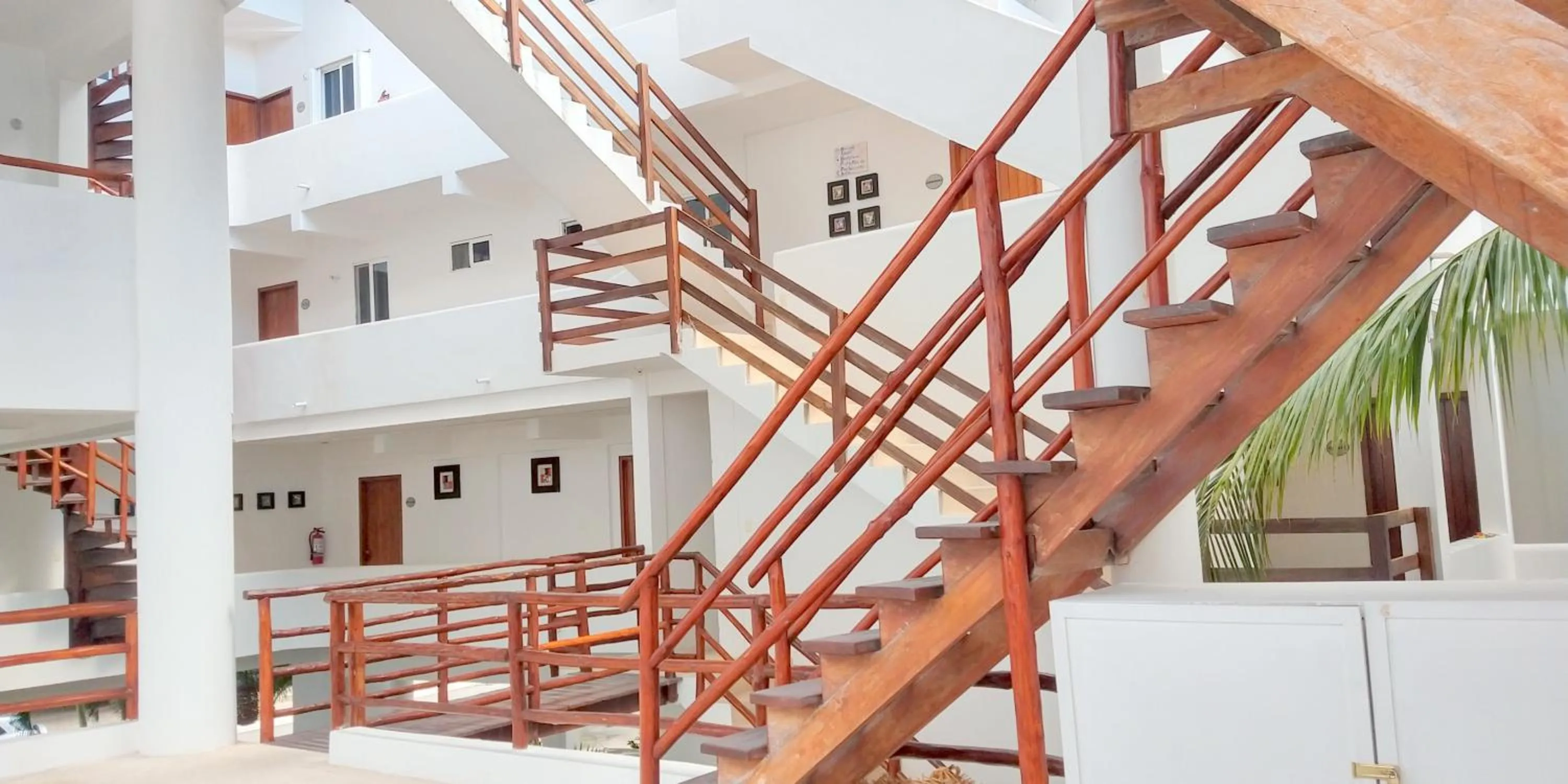 Area and facilities in El Fuerte Beach Apartments