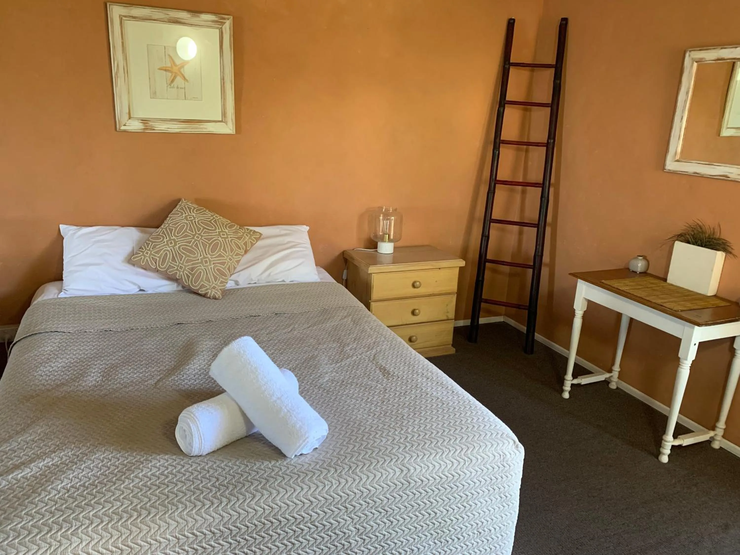 Bed in Northpoint Holiday Apartments