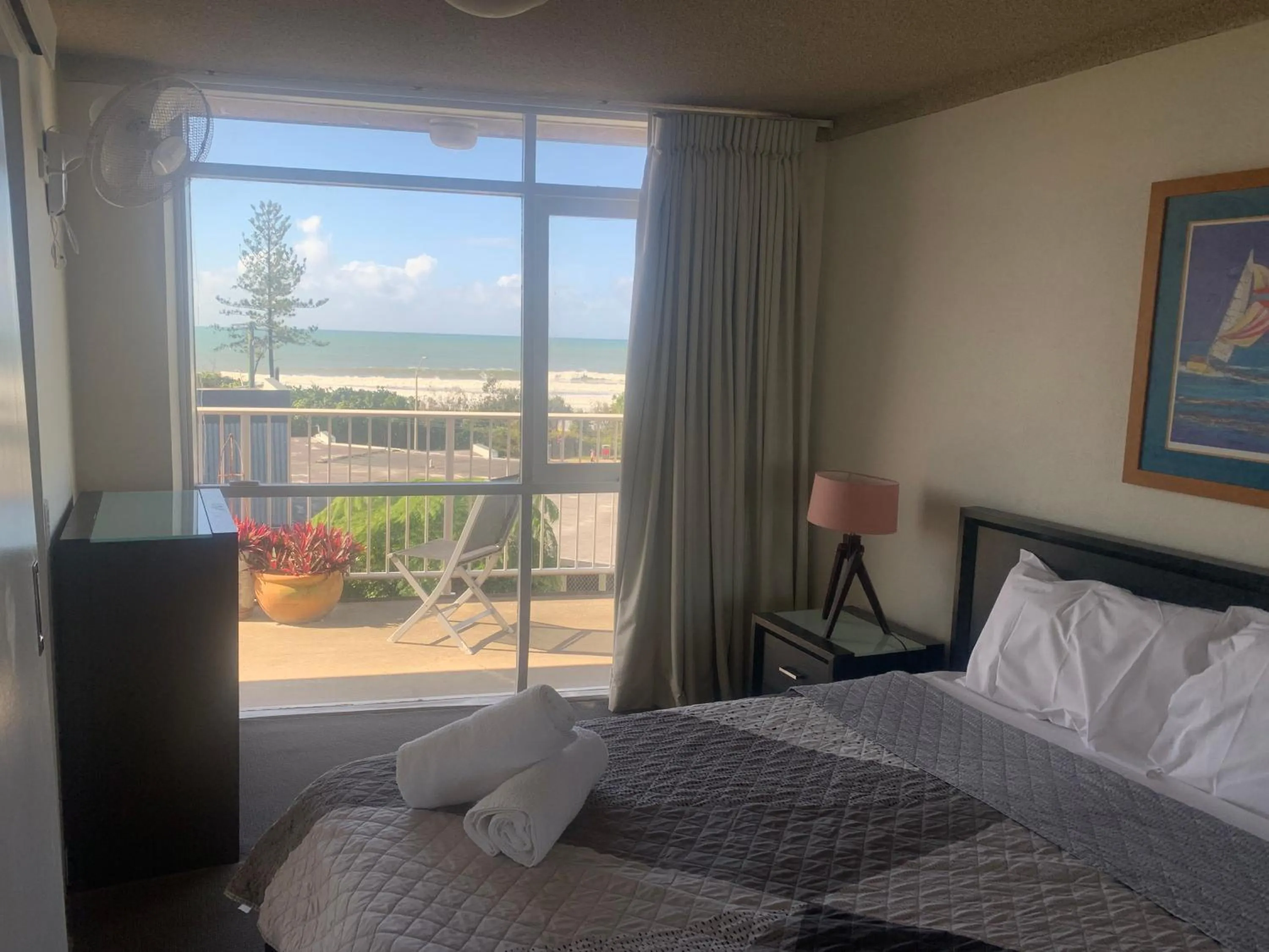 Bed in Northpoint Holiday Apartments