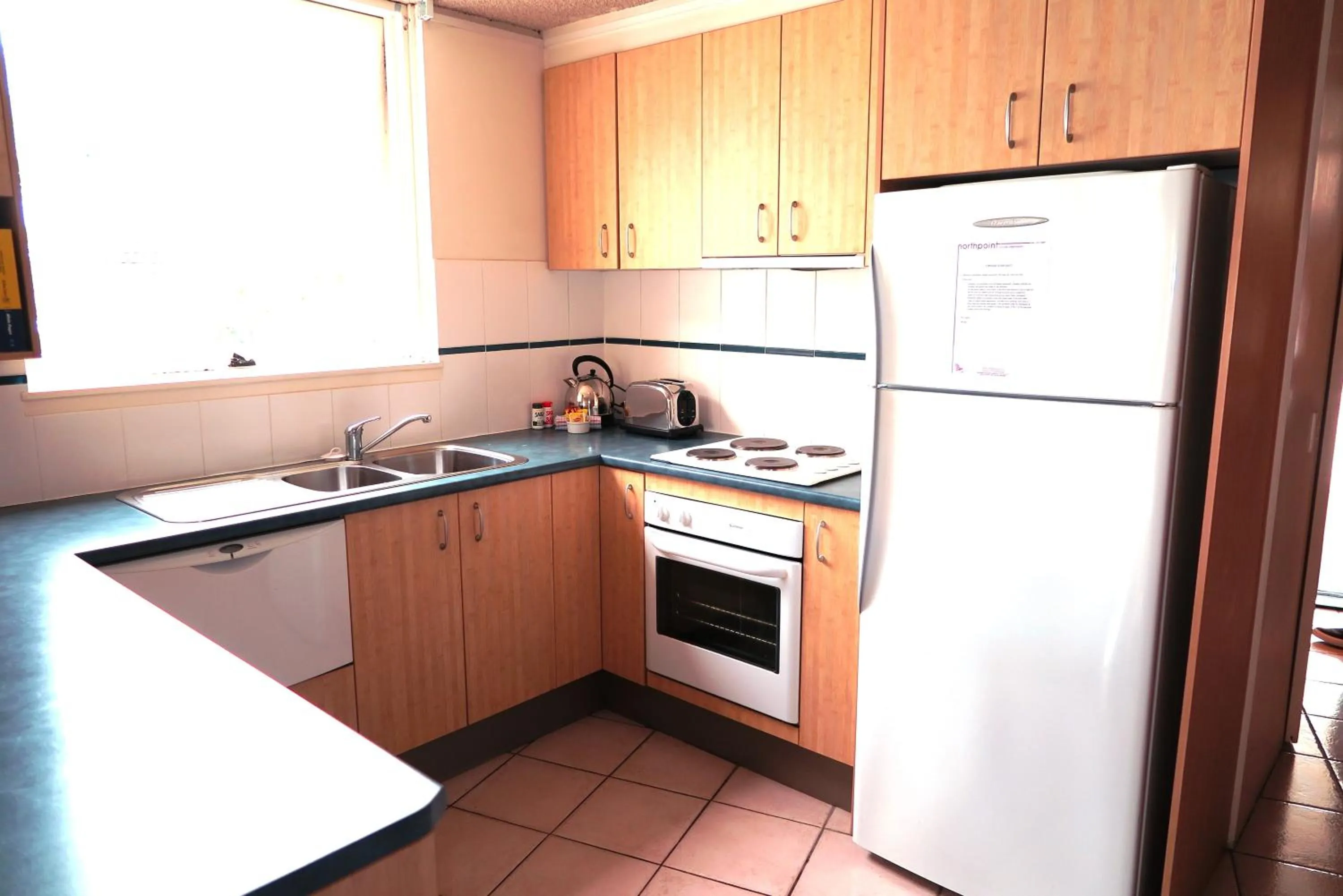 Kitchen or kitchenette in Northpoint Holiday Apartments