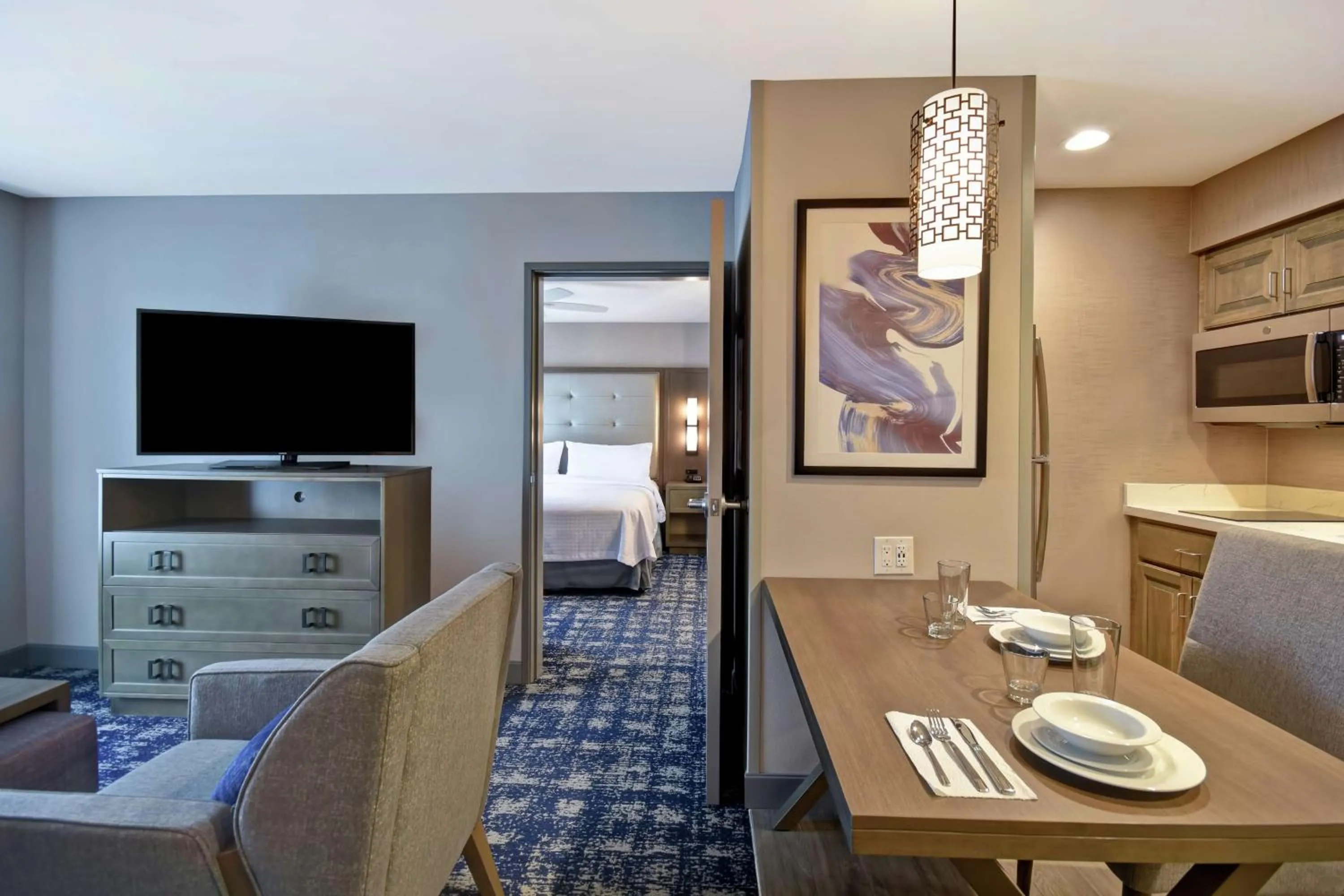 Bedroom in Homewood Suites By Hilton Orange New Haven