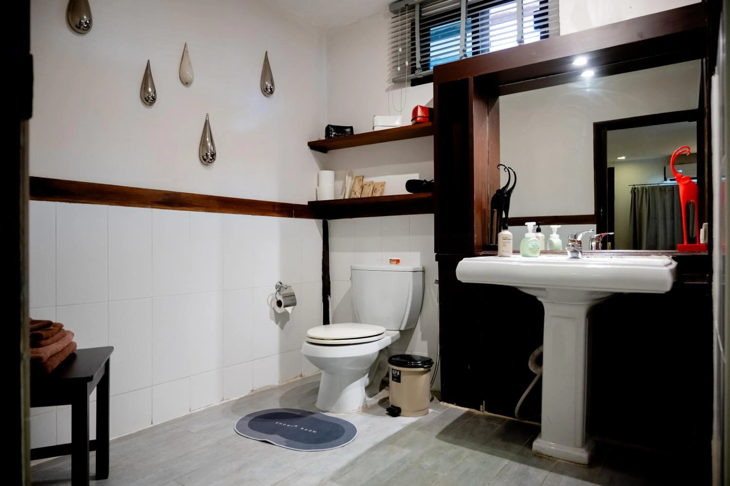 Toilet in Tolani Northgate Villa Chiang Mai