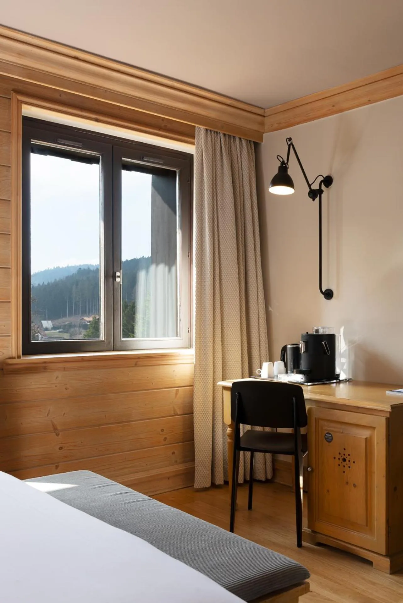 Natural landscape, Bed in Hôtel Restaurant Spa Les Jardins De Sophie