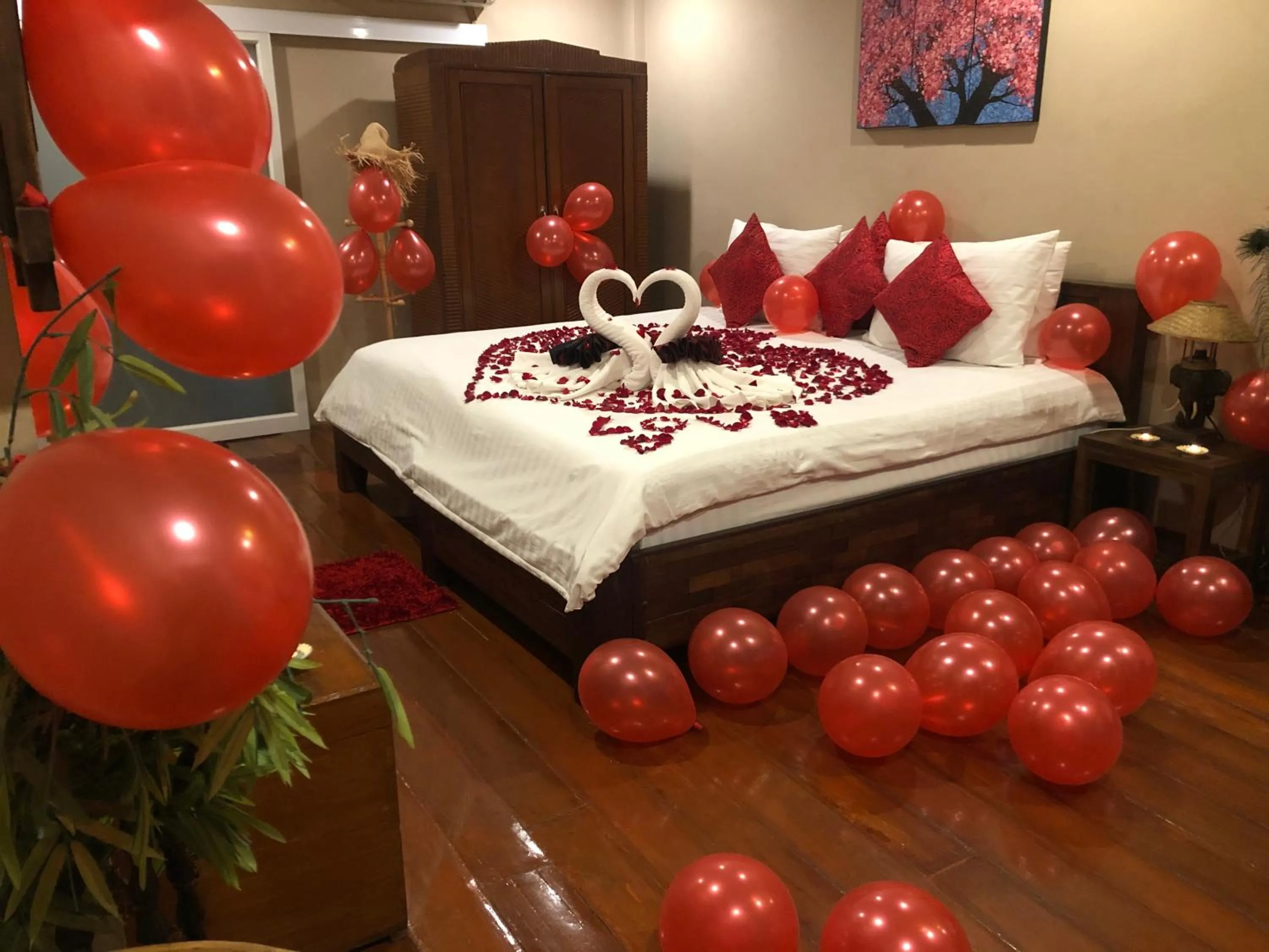 Decorative detail, Bed in Thongran's House