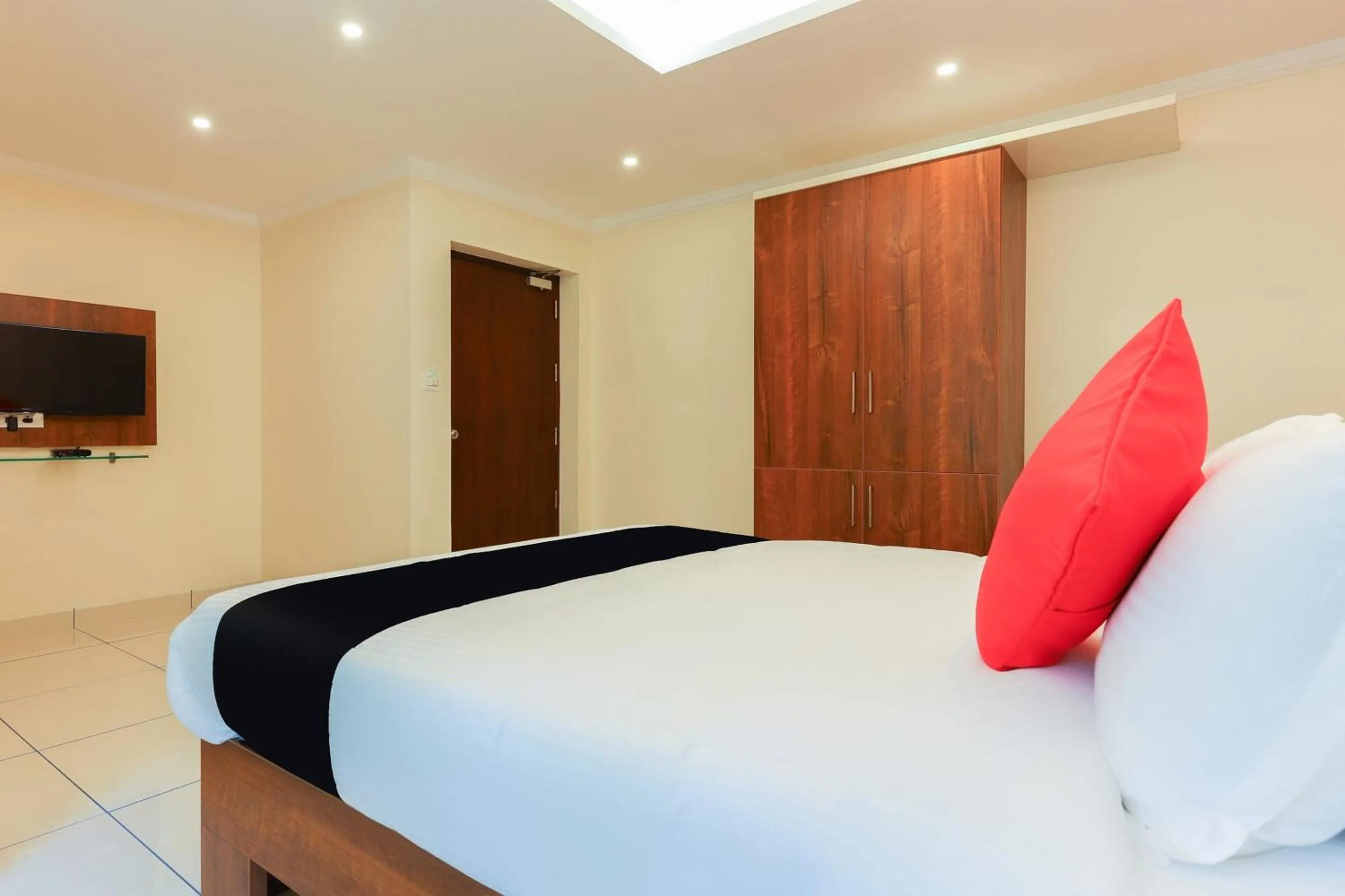 Bedroom, Bed in Super Collection O Companion Leisure Homes