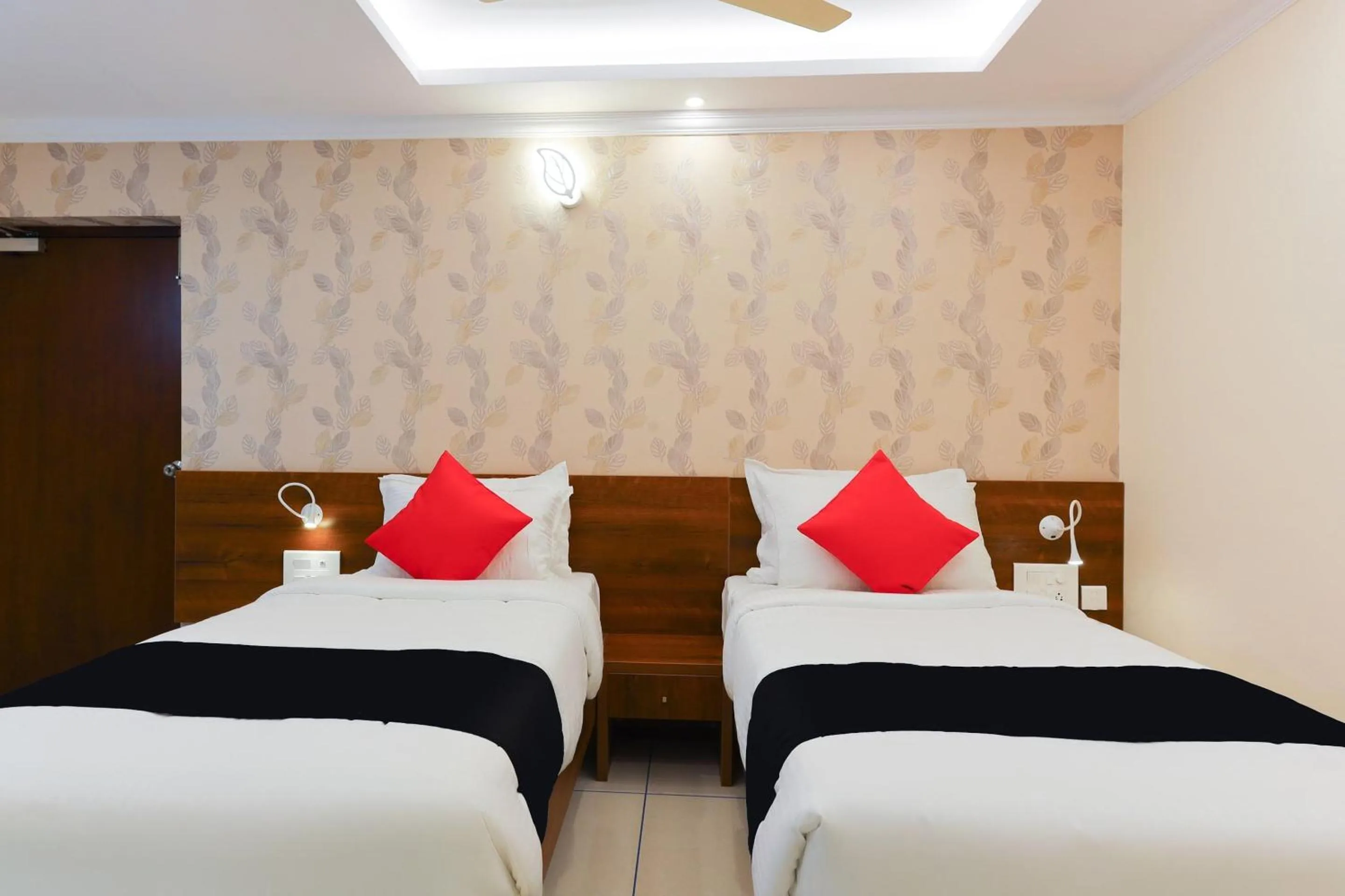 Bedroom, Bed in Super Collection O Companion Leisure Homes