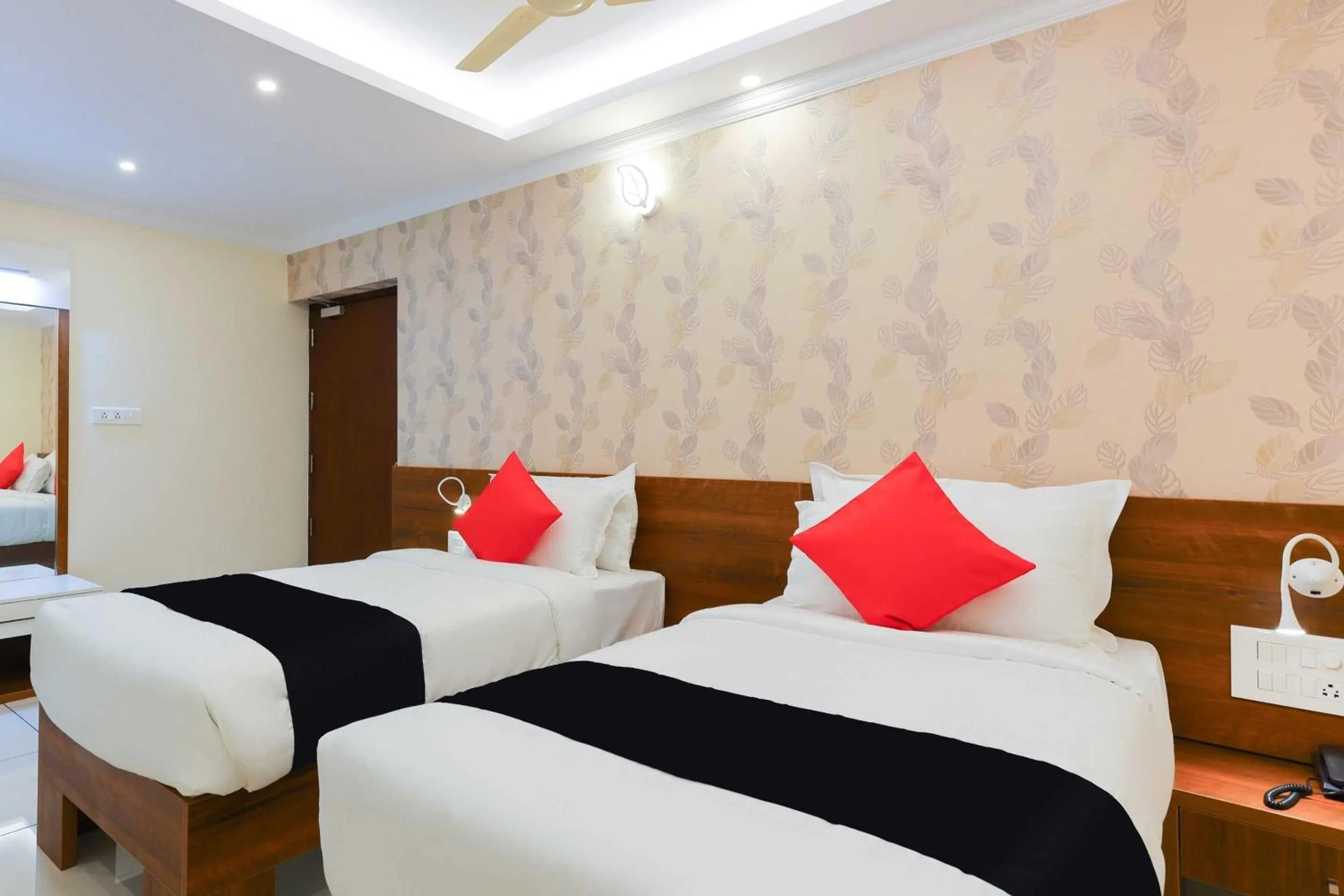 Bedroom, Bed in Super Collection O Companion Leisure Homes