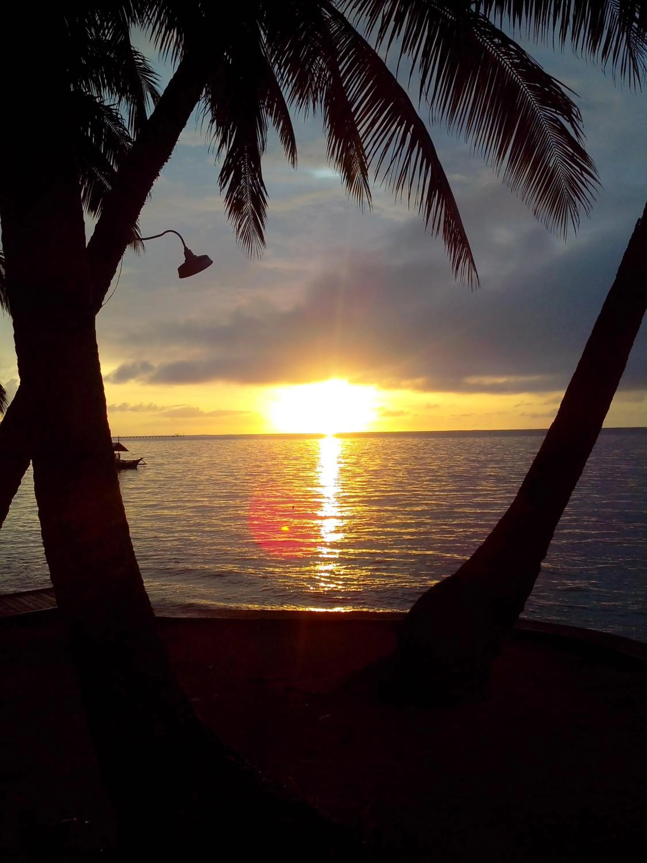 Beach in Eddie`s Beach Resort Siargao