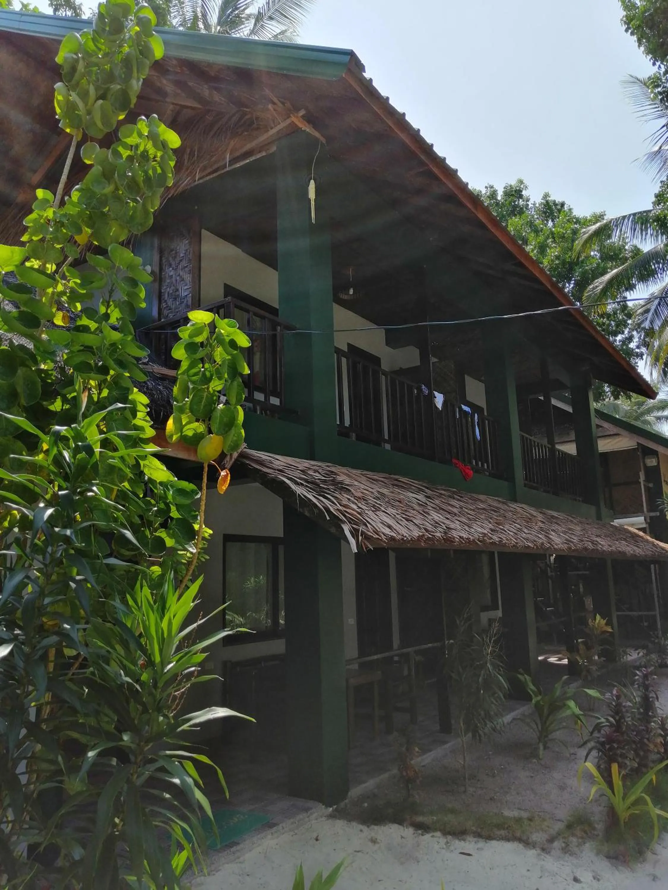 Eddie`s Beach Resort Siargao