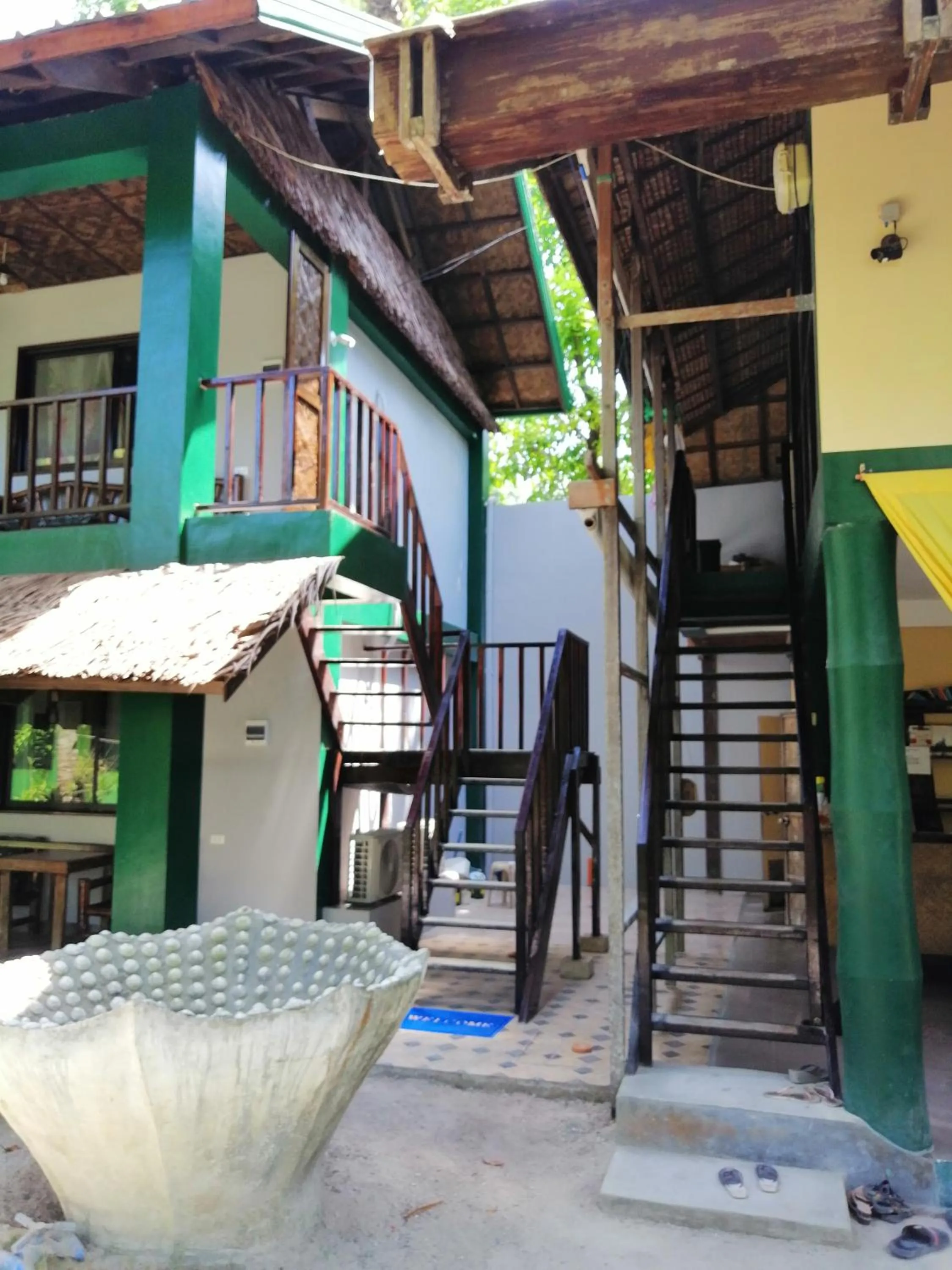 Eddie`s Beach Resort Siargao