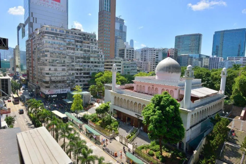 Nearby landmark in Pay-Less Guesthouse (7/F A9)