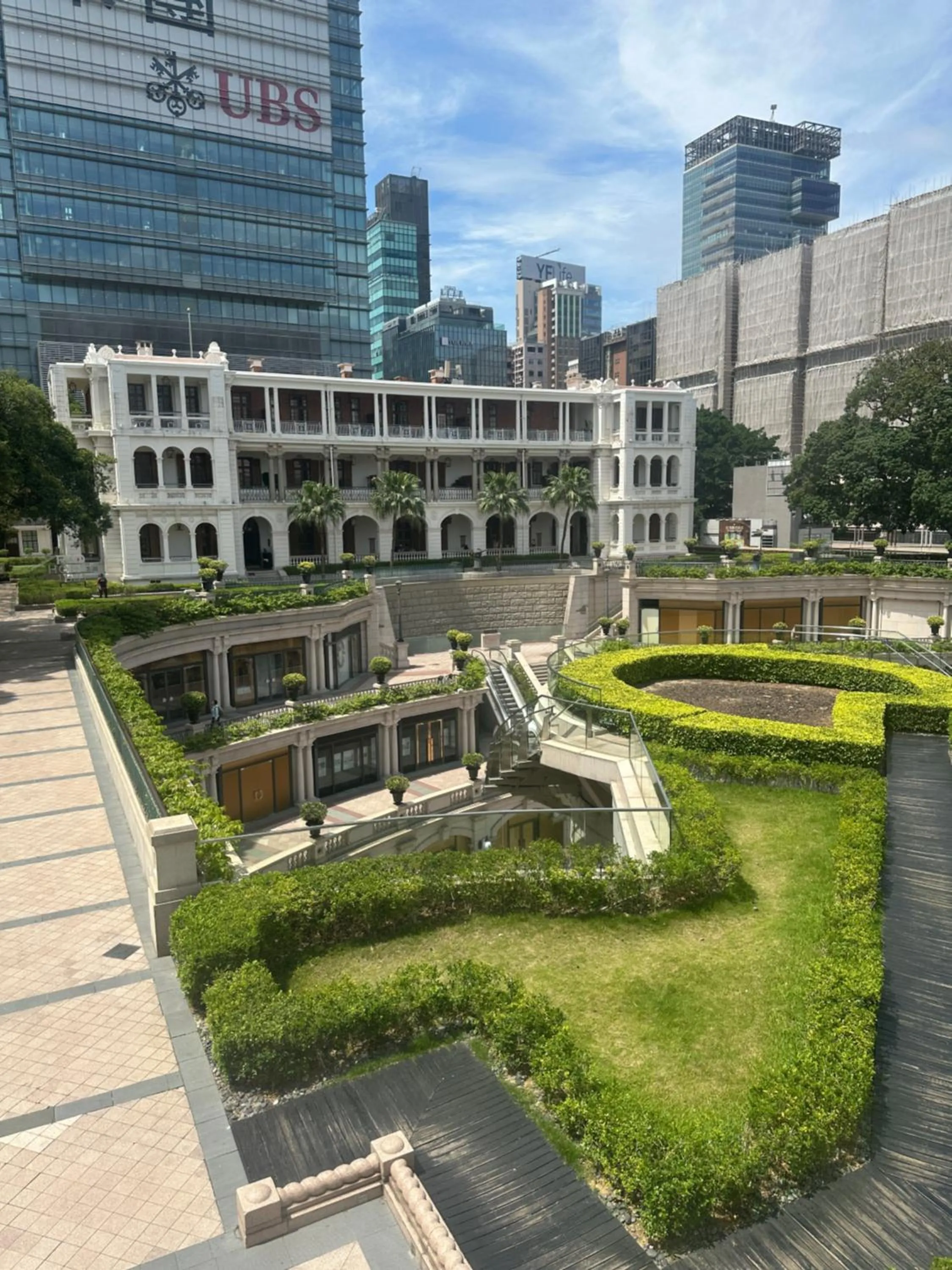 Nearby landmark in Pay-Less Guesthouse (7/F A9)