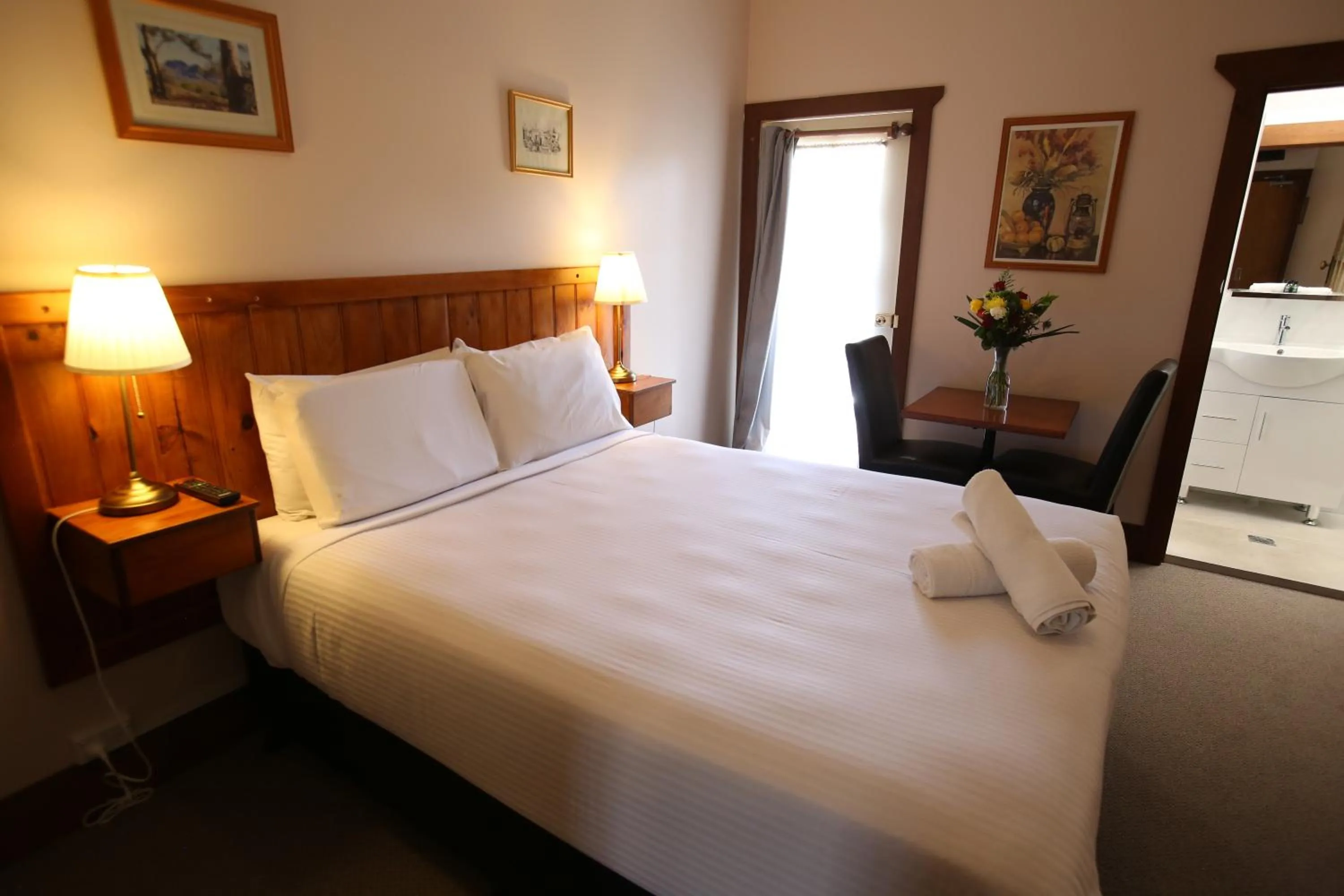 Bed in Belgravia Mountain Guest House