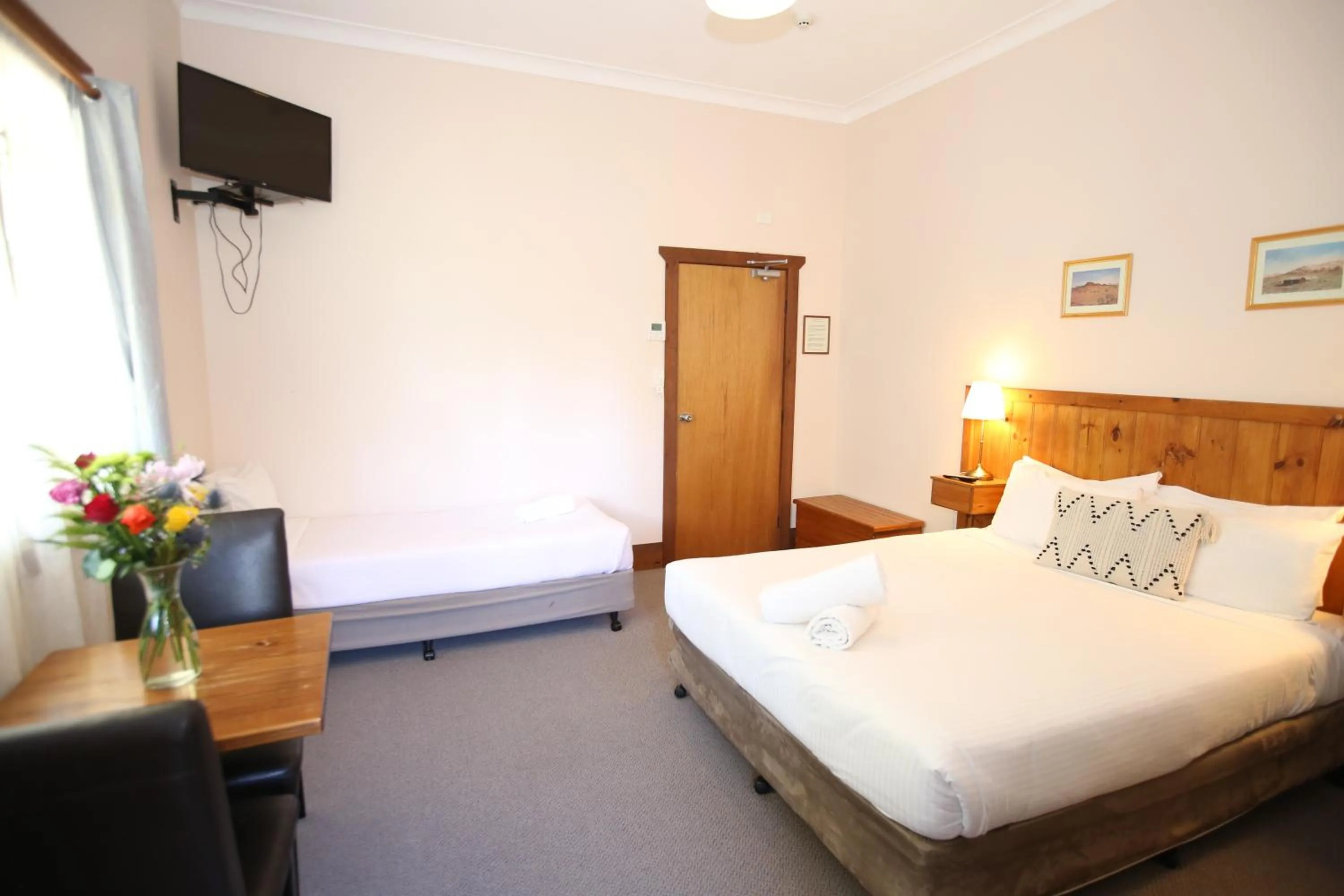 Bed in Belgravia Mountain Guest House