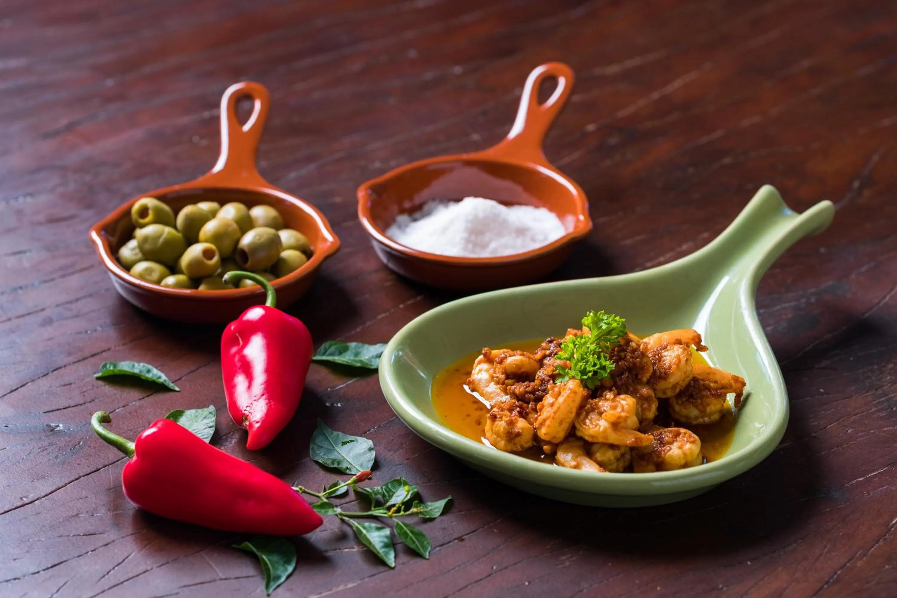 Meals in Montebello Villa Hotel