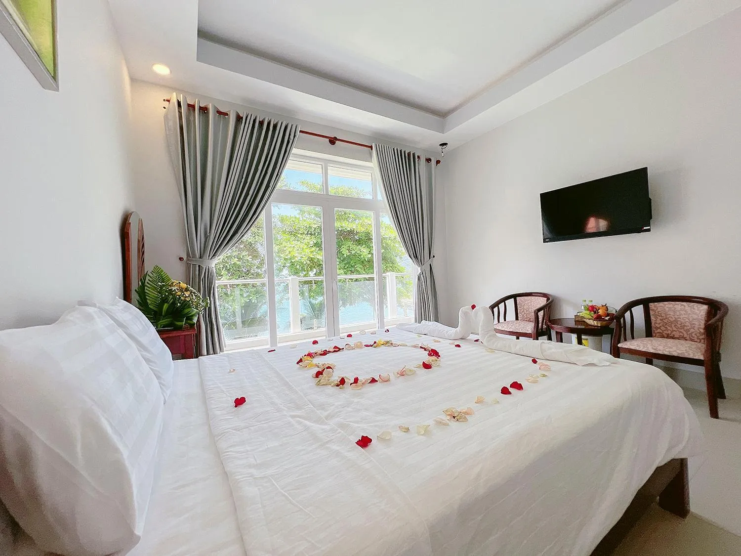 Bed in Sand Beach Resort