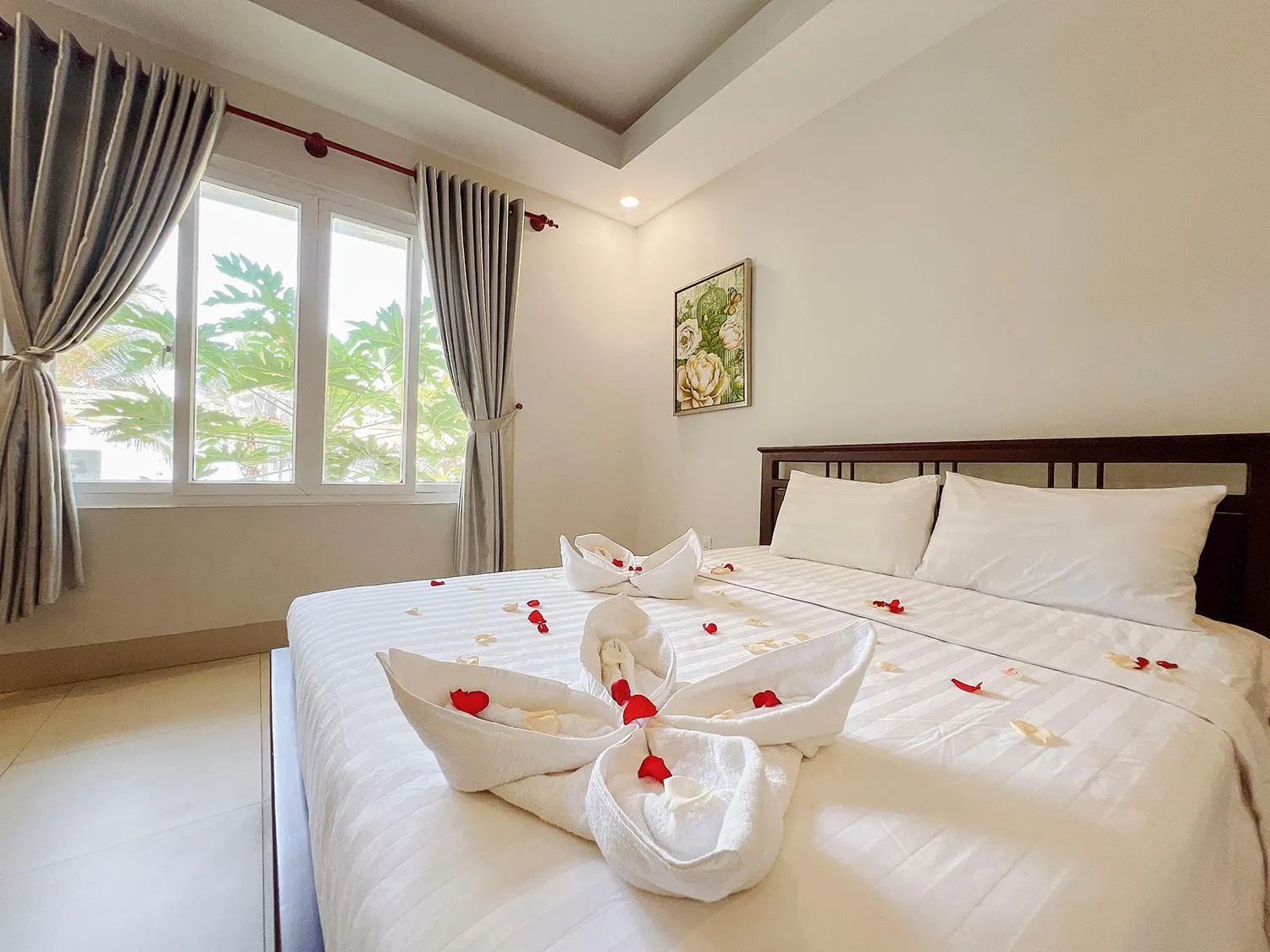 Bed in Sand Beach Resort