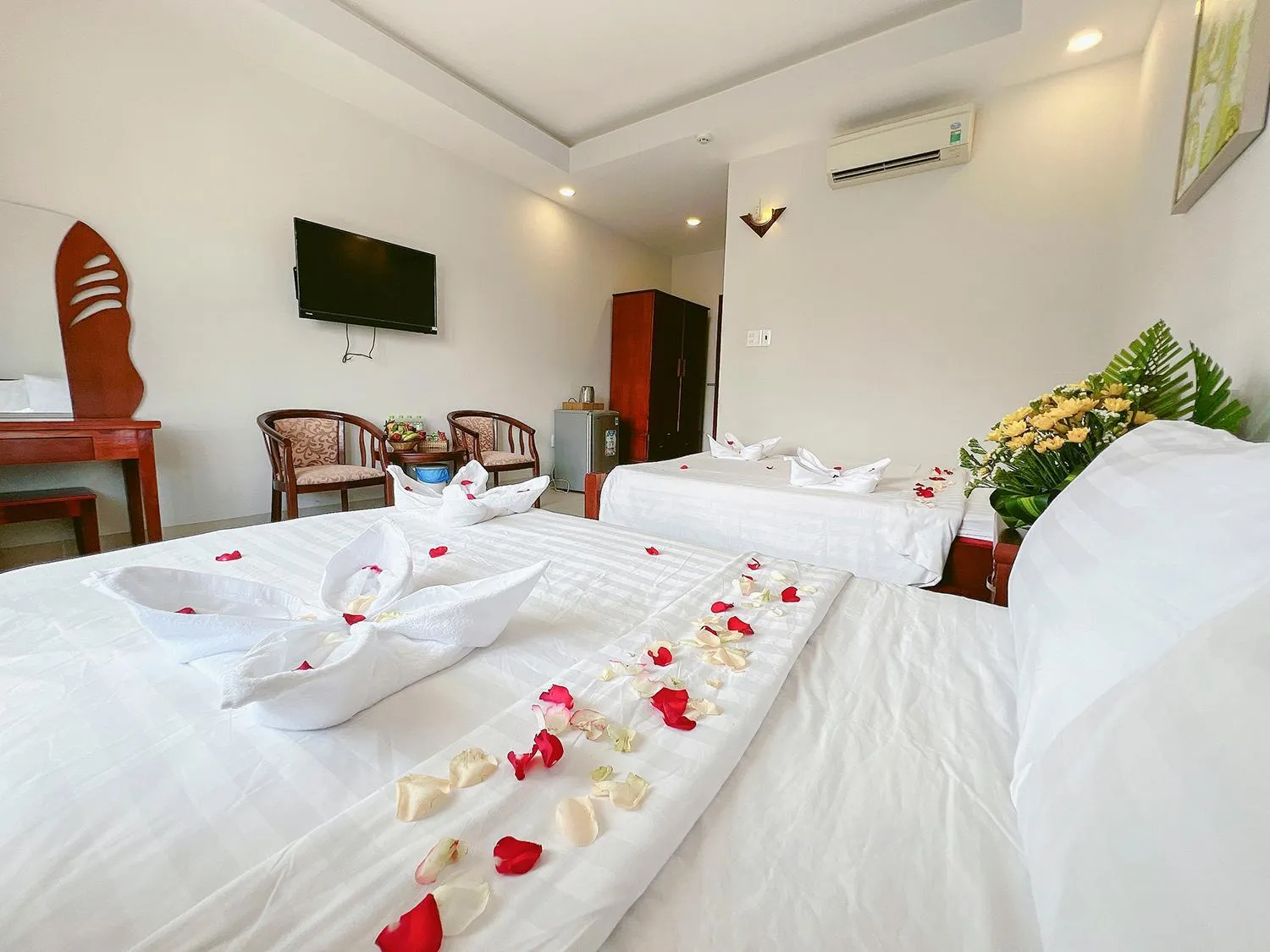 Bed in Sand Beach Resort