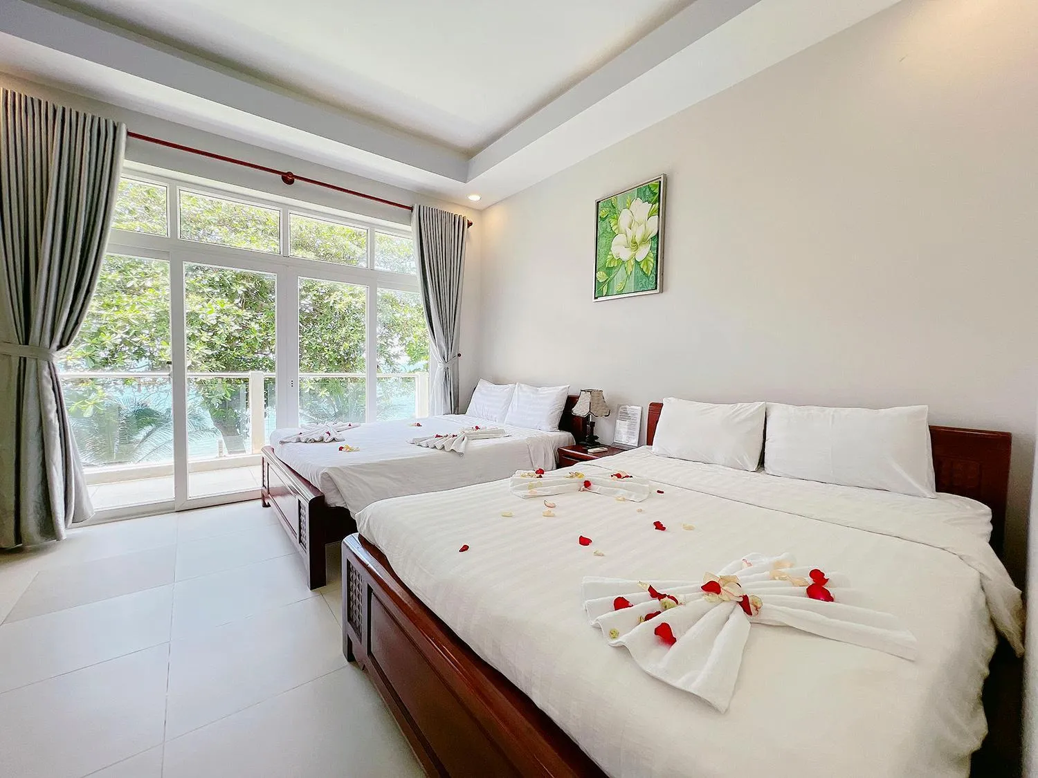 Bed in Sand Beach Resort