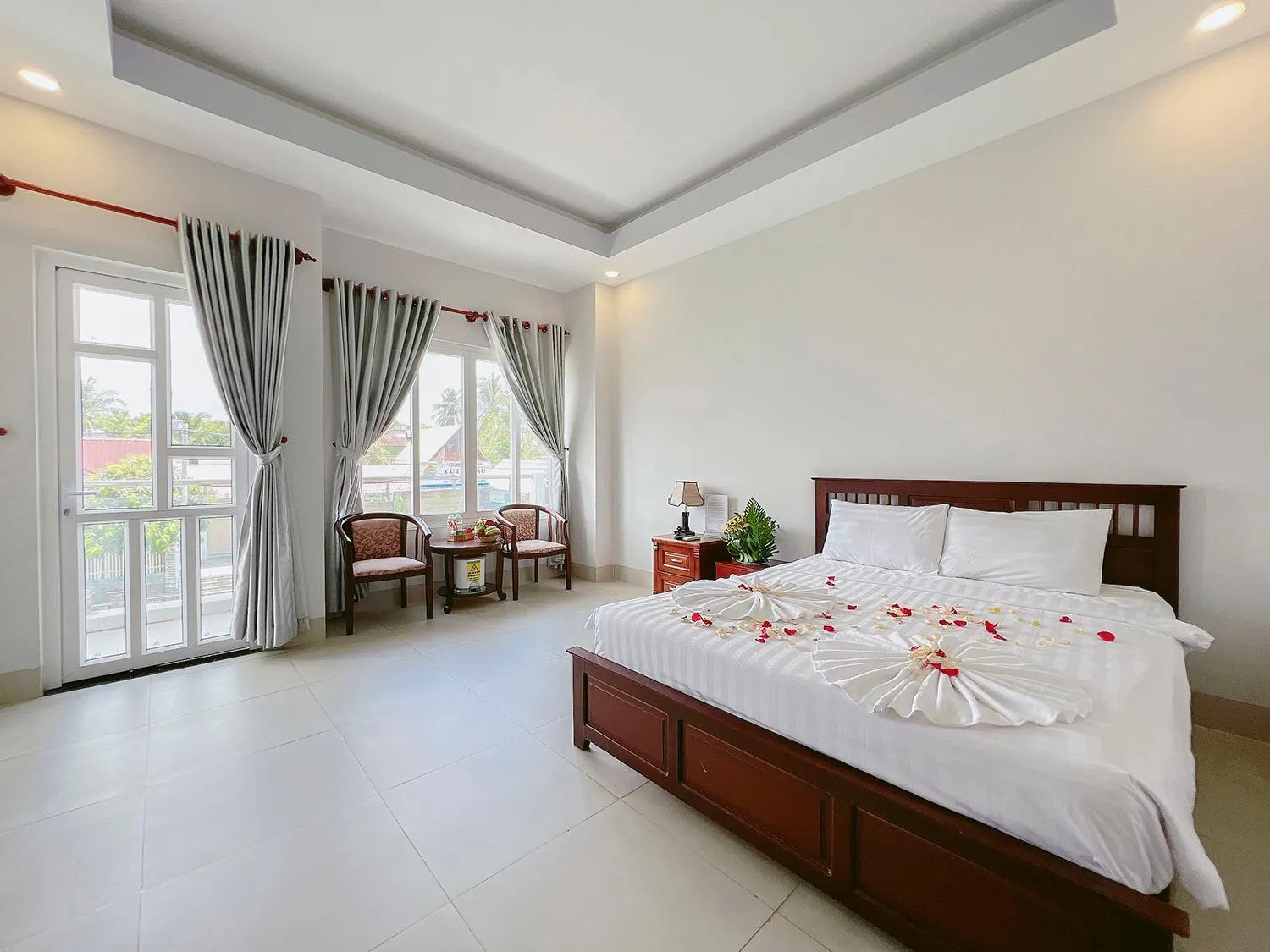 Bed in Sand Beach Resort