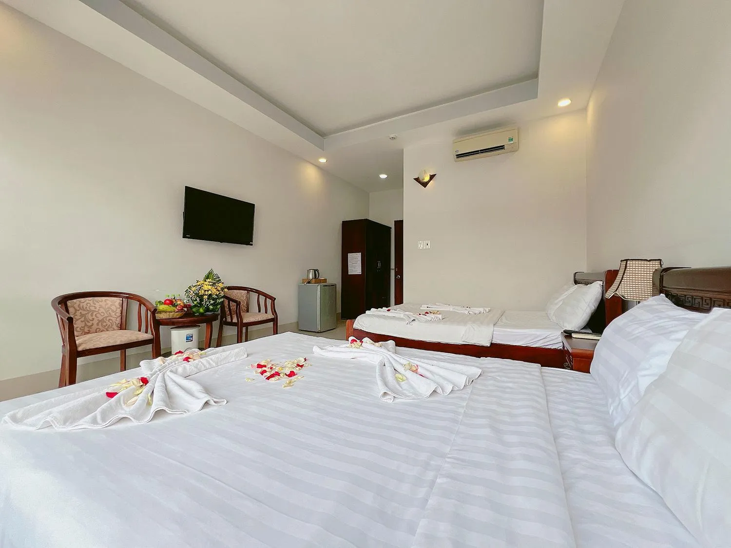 Bed in Sand Beach Resort