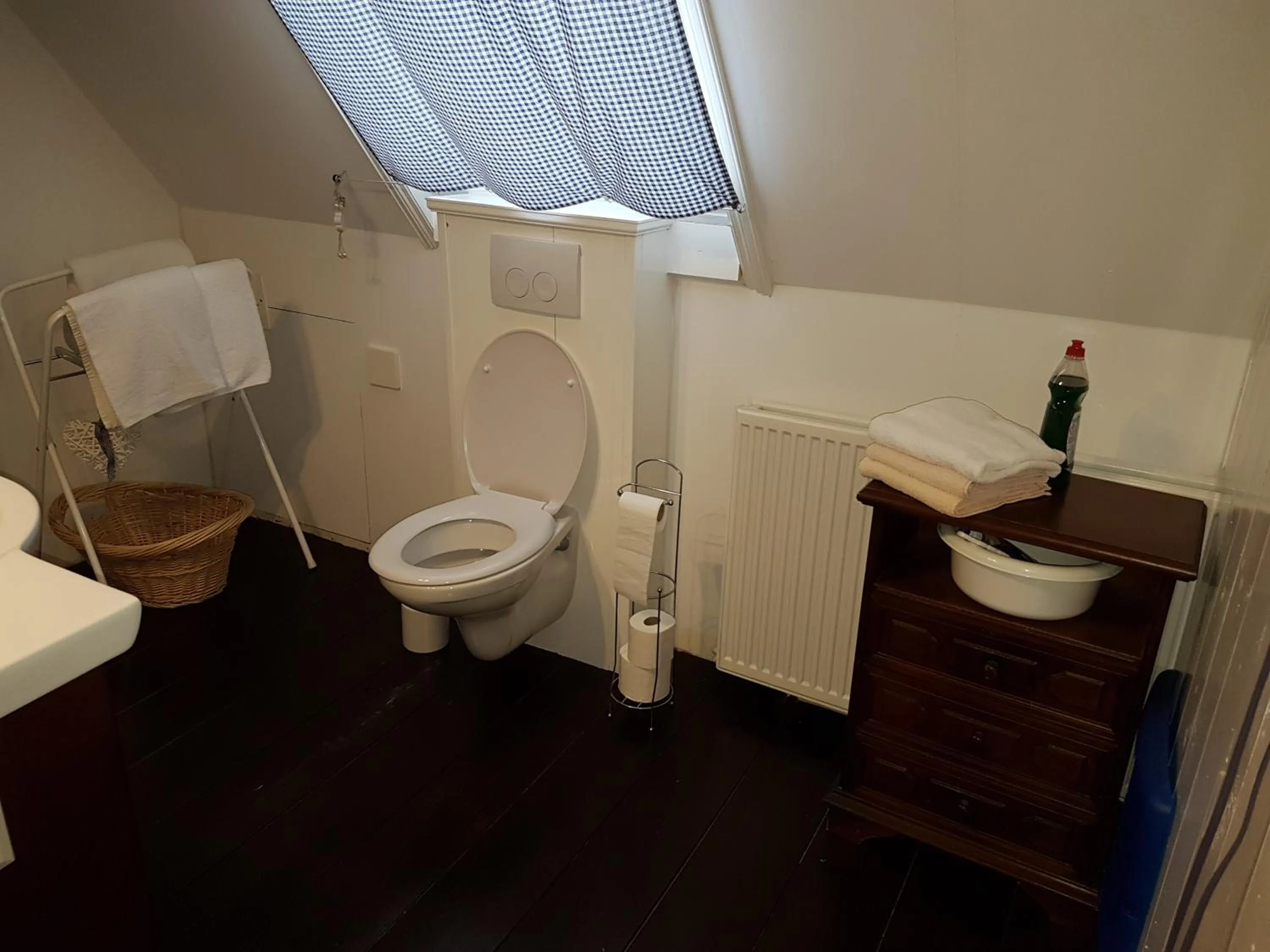 Bathroom in Bed & Breakfast De Koegang