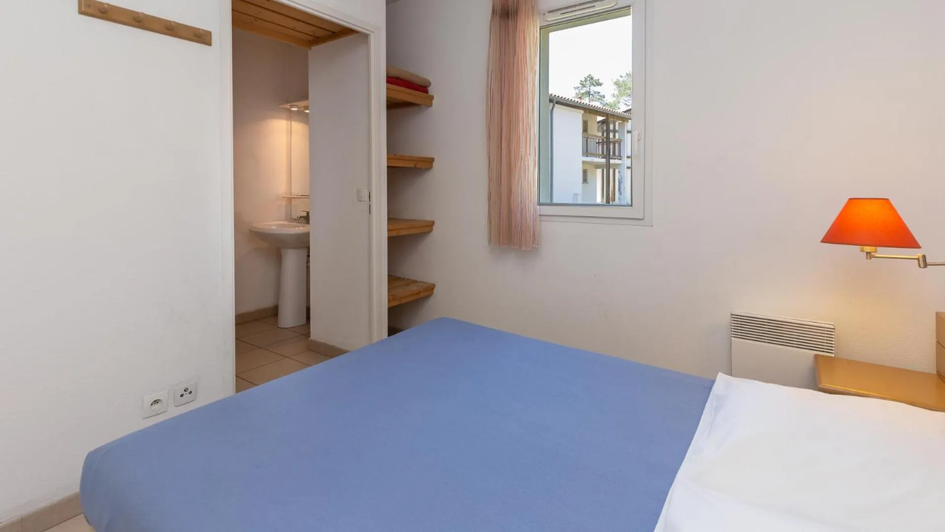 Photo of the whole room, Bed in Vacancéole - L'Allée des Dunes - Ondres Plage