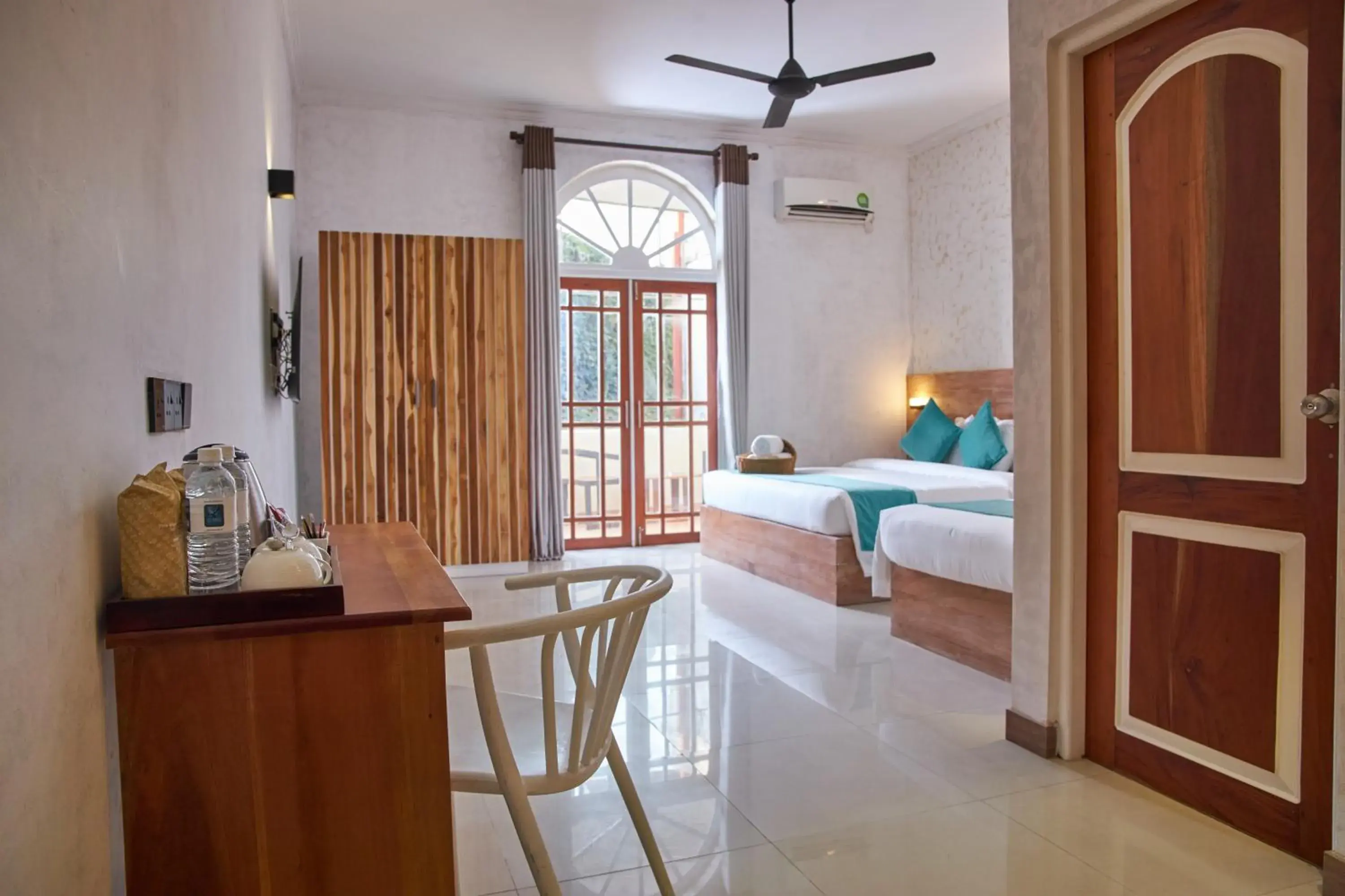 Deluxe Double or Twin Room - single occupancy in Seahorse Hotel & Spa Deluxe Double or Twin Room - single occupancy in Seahorse Hotel & Spa